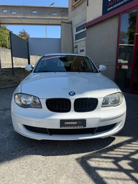 BMW 116i-image-1