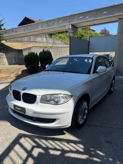 BMW 116i-image-2
