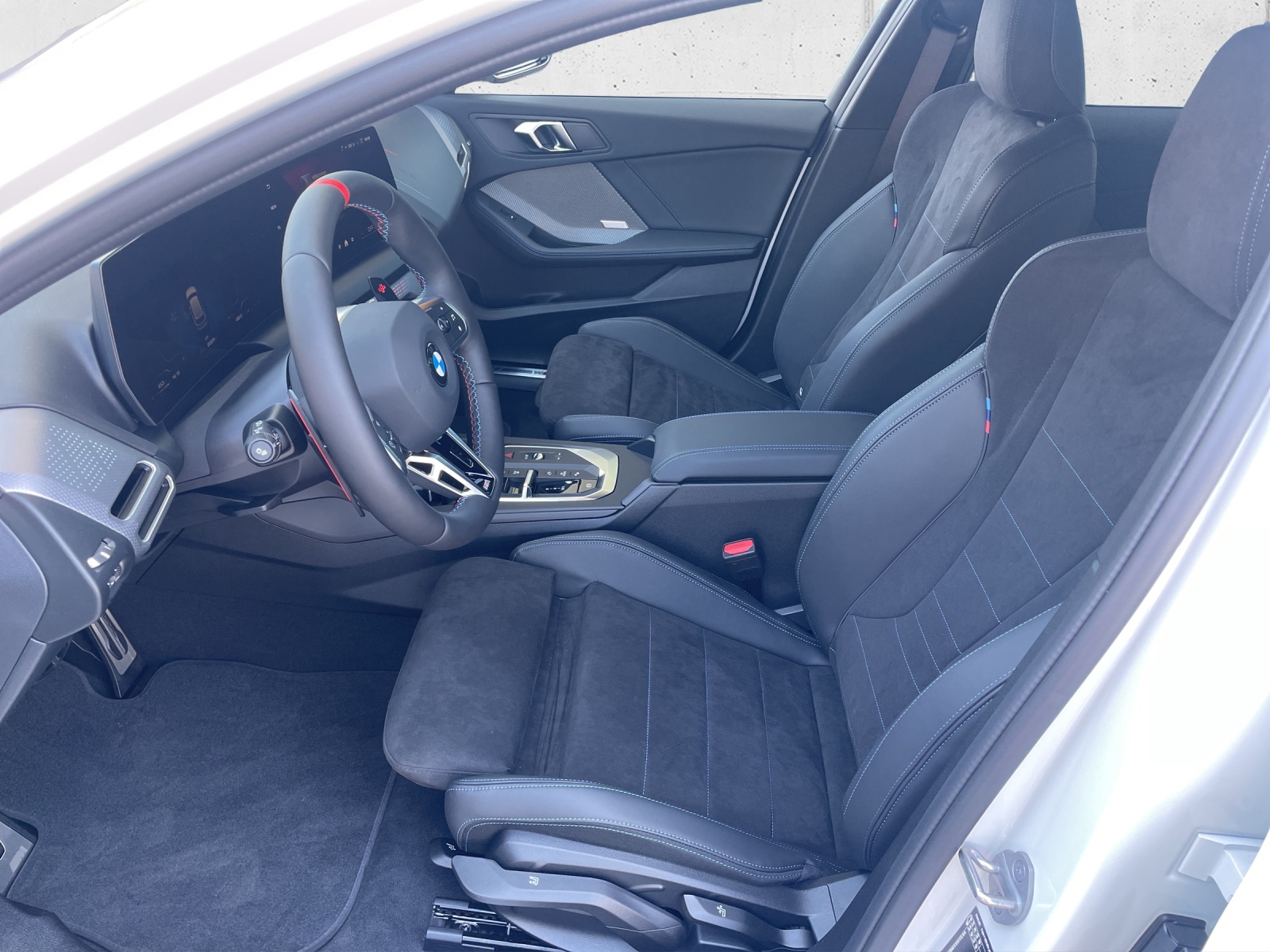 BMW M135 x Drive-image-9