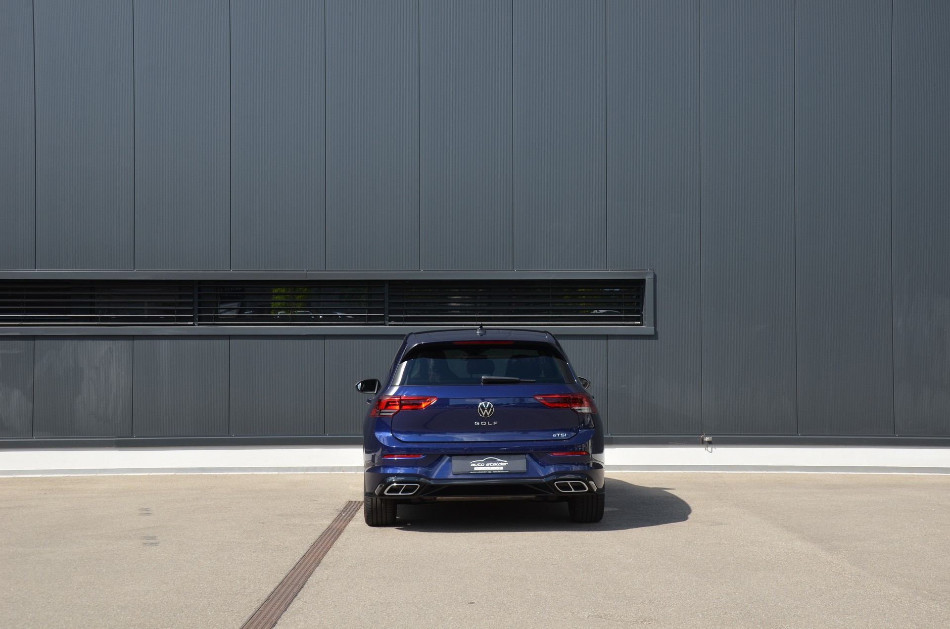 VW Golf 1.5 eTSI mHEV ACT R-Line DSG-image-7