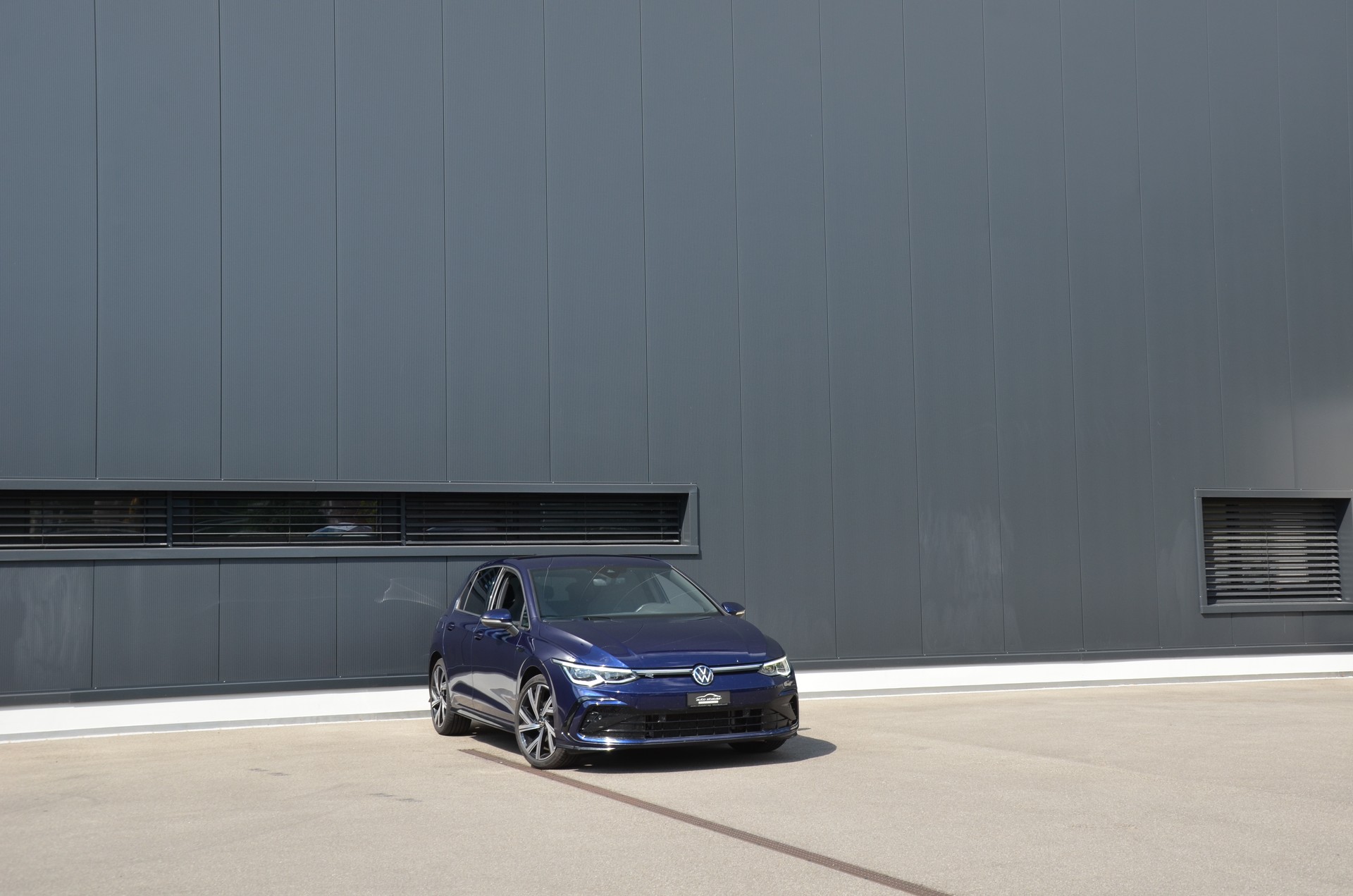 VW Golf 1.5 eTSI mHEV ACT R-Line DSG-image-6