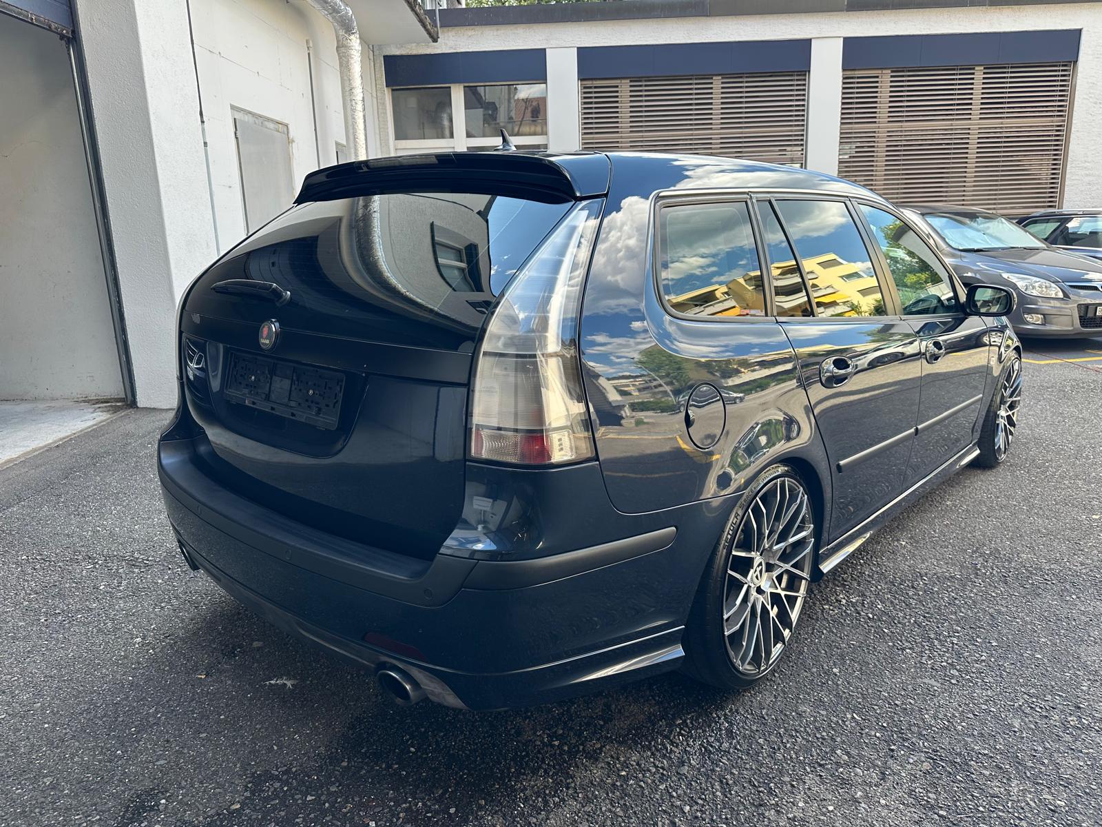 SAAB 9-3 2.8T V6 Aero-image-4