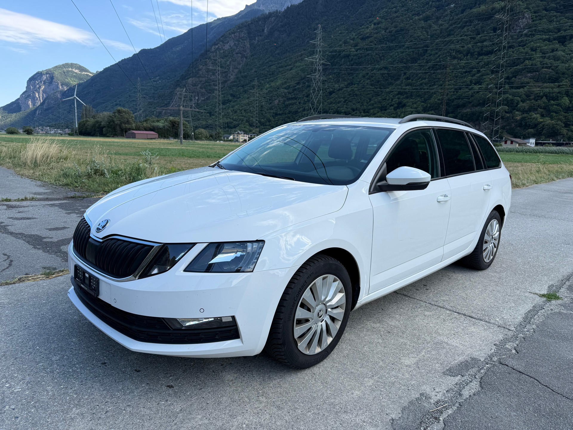 SKODA Octavia Combi 2.0 TDI Style 4x4 DSG-image-1