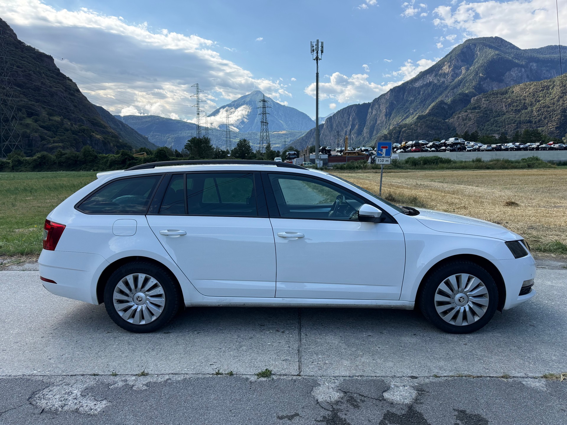 SKODA Octavia Combi 2.0 TDI Style 4x4 DSG-image-4