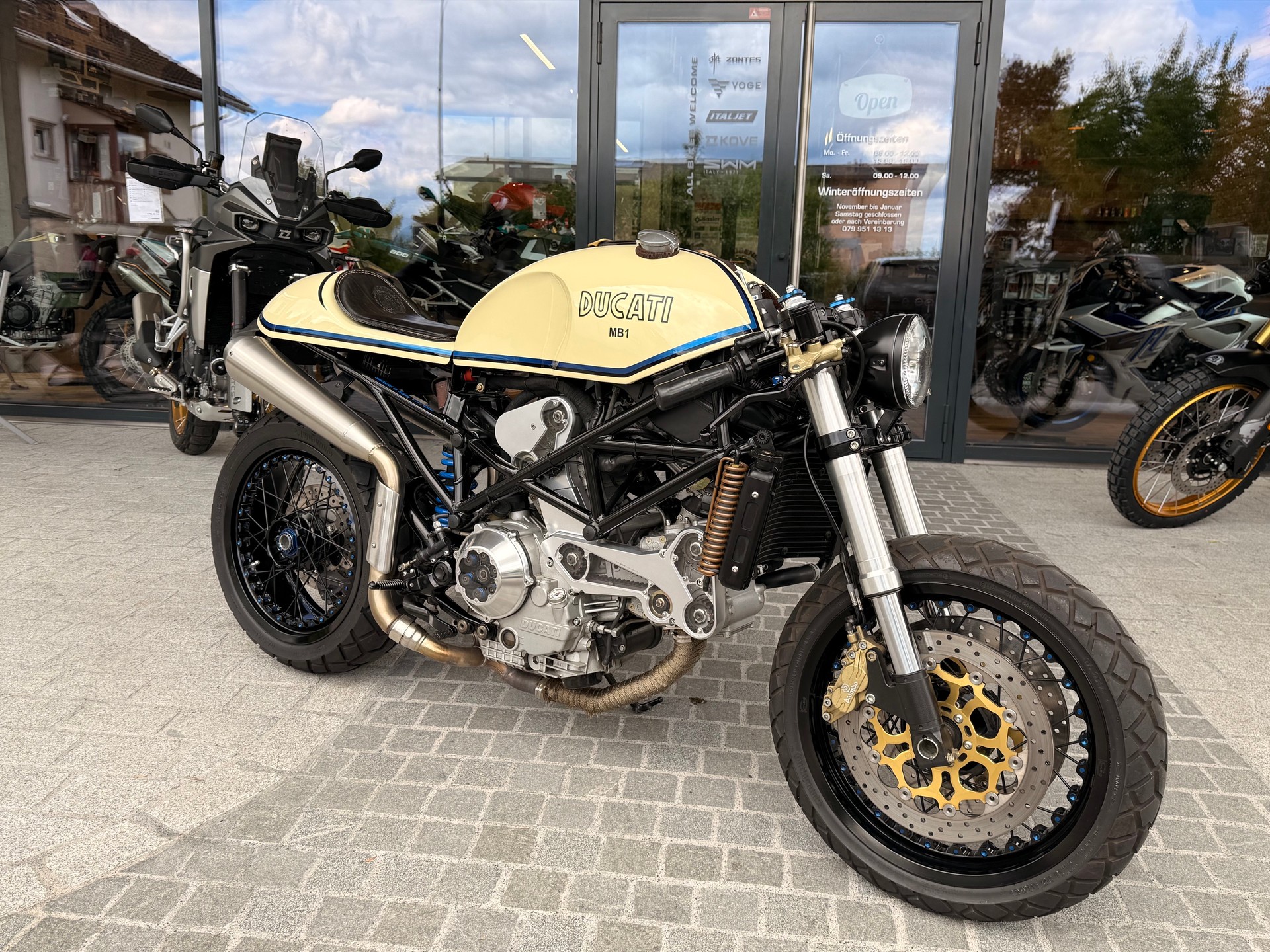 DUCATI Monster 916 S4 i.e.