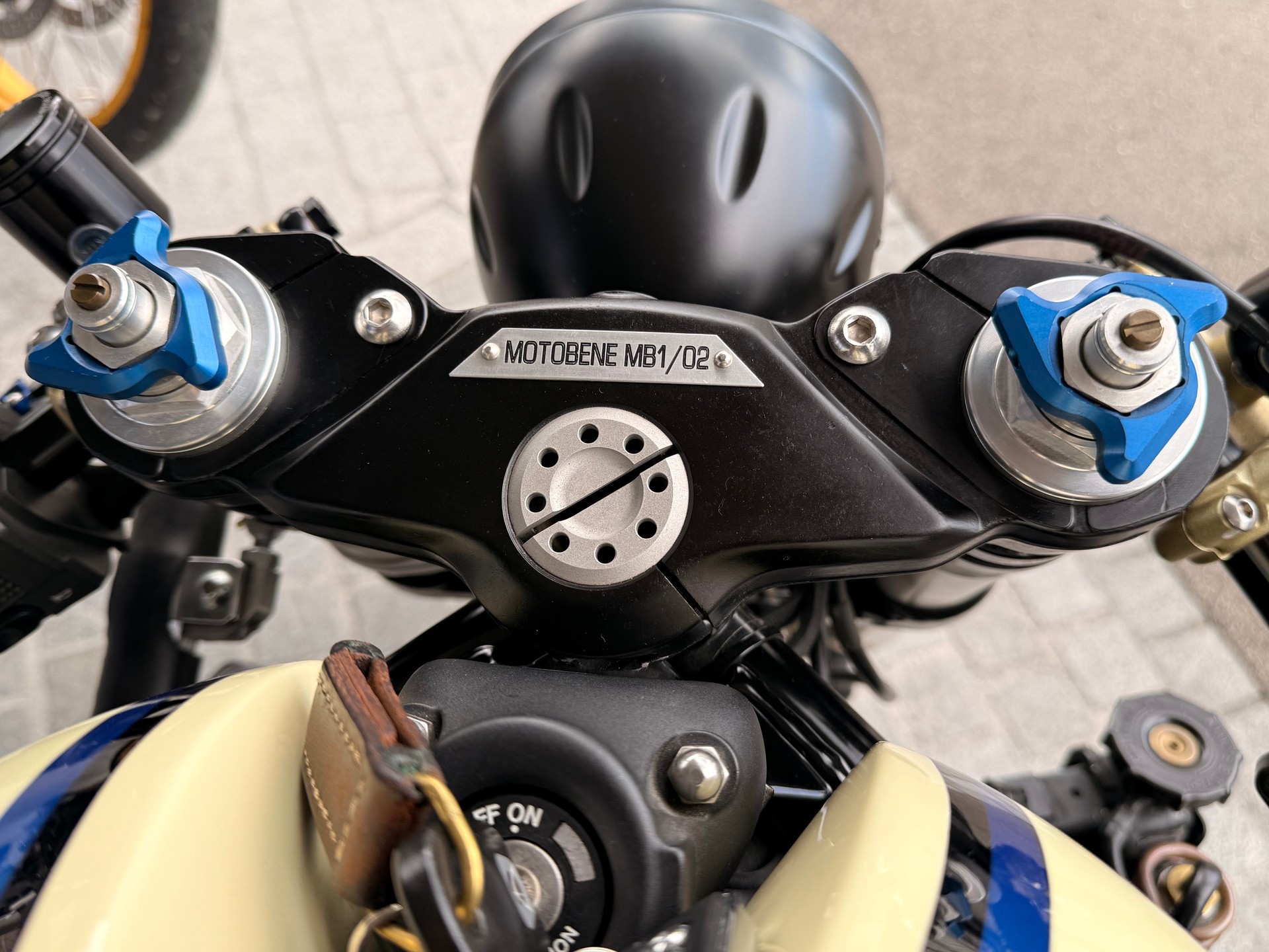 DUCATI Monster 916 S4 i.e.-image-4