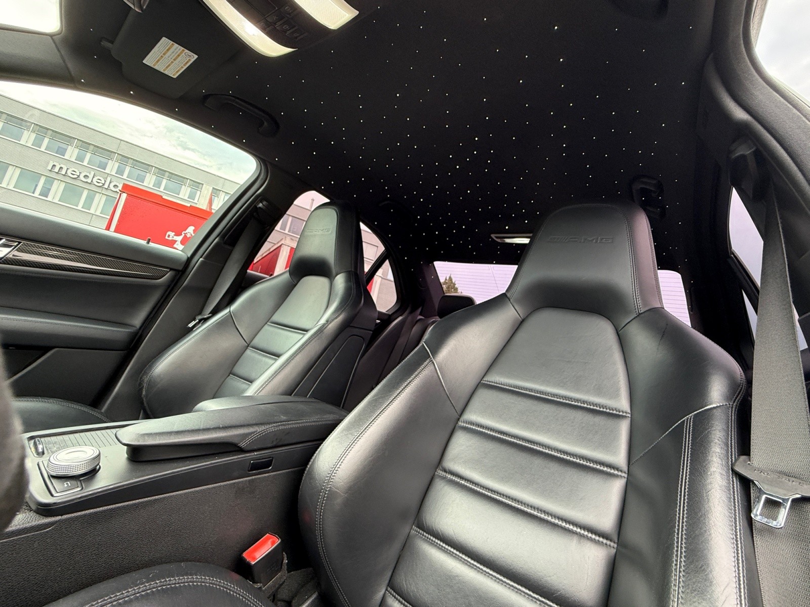 MERCEDES-BENZ C 63 AMG Avantgarde 7G-Tronic-image-13