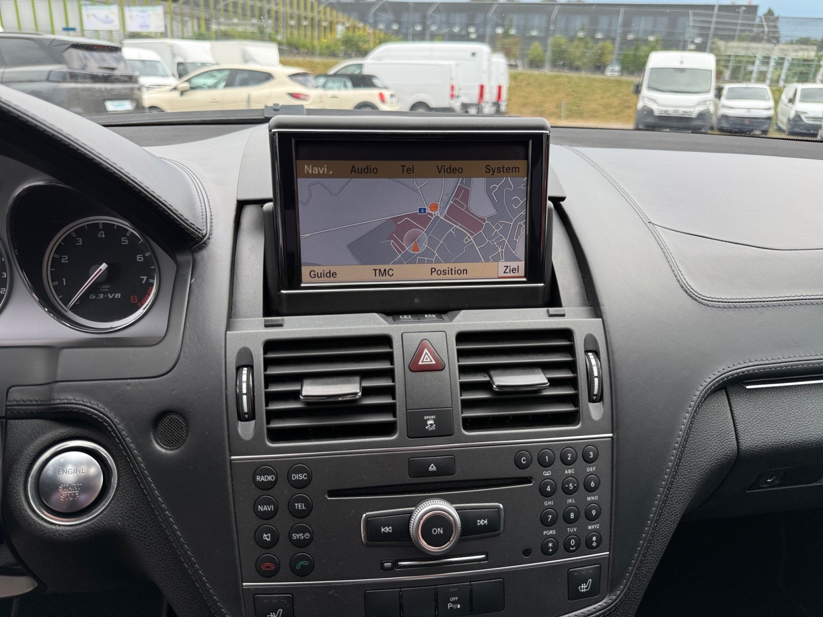 MERCEDES-BENZ C 63 AMG Avantgarde 7G-Tronic-image-14
