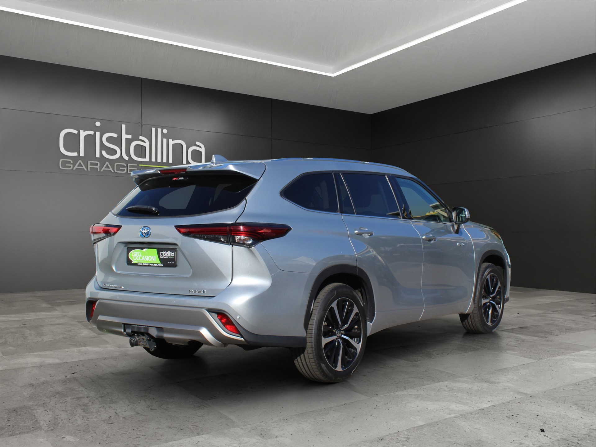 TOYOTA Highlander 2.5 HSD Premium-showroom-element-3