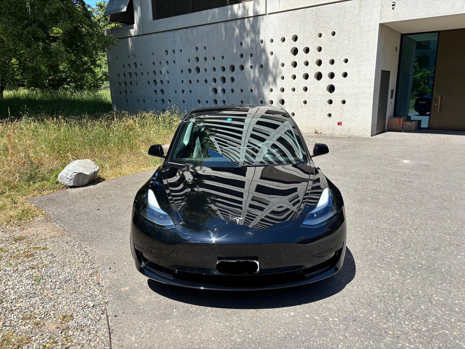 TESLA Basis-image-5