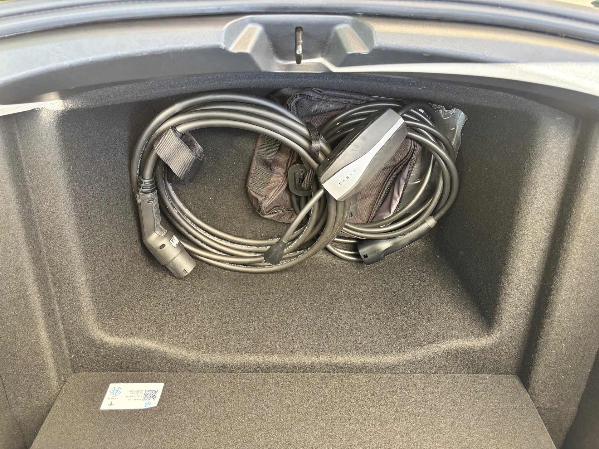 TESLA Basis-image-3