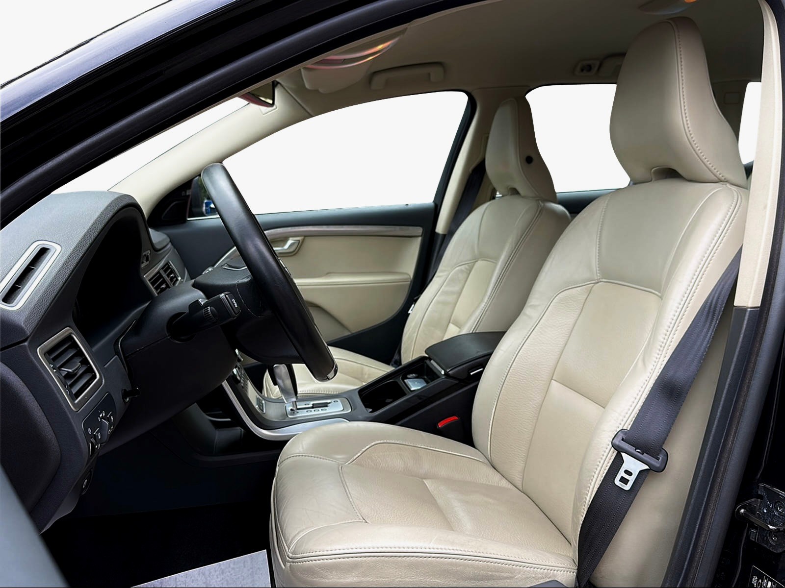 VOLVO V70 T6 AWD Summum Geartronic-image-8