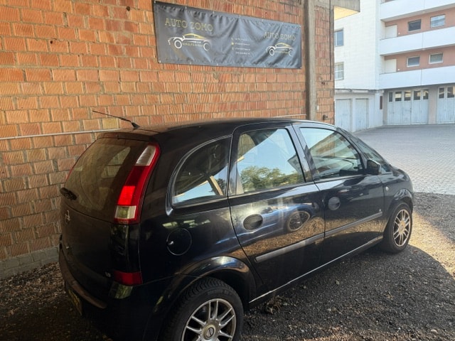 OPEL Meriva 1.8i 16V Linea Fresca-image-1