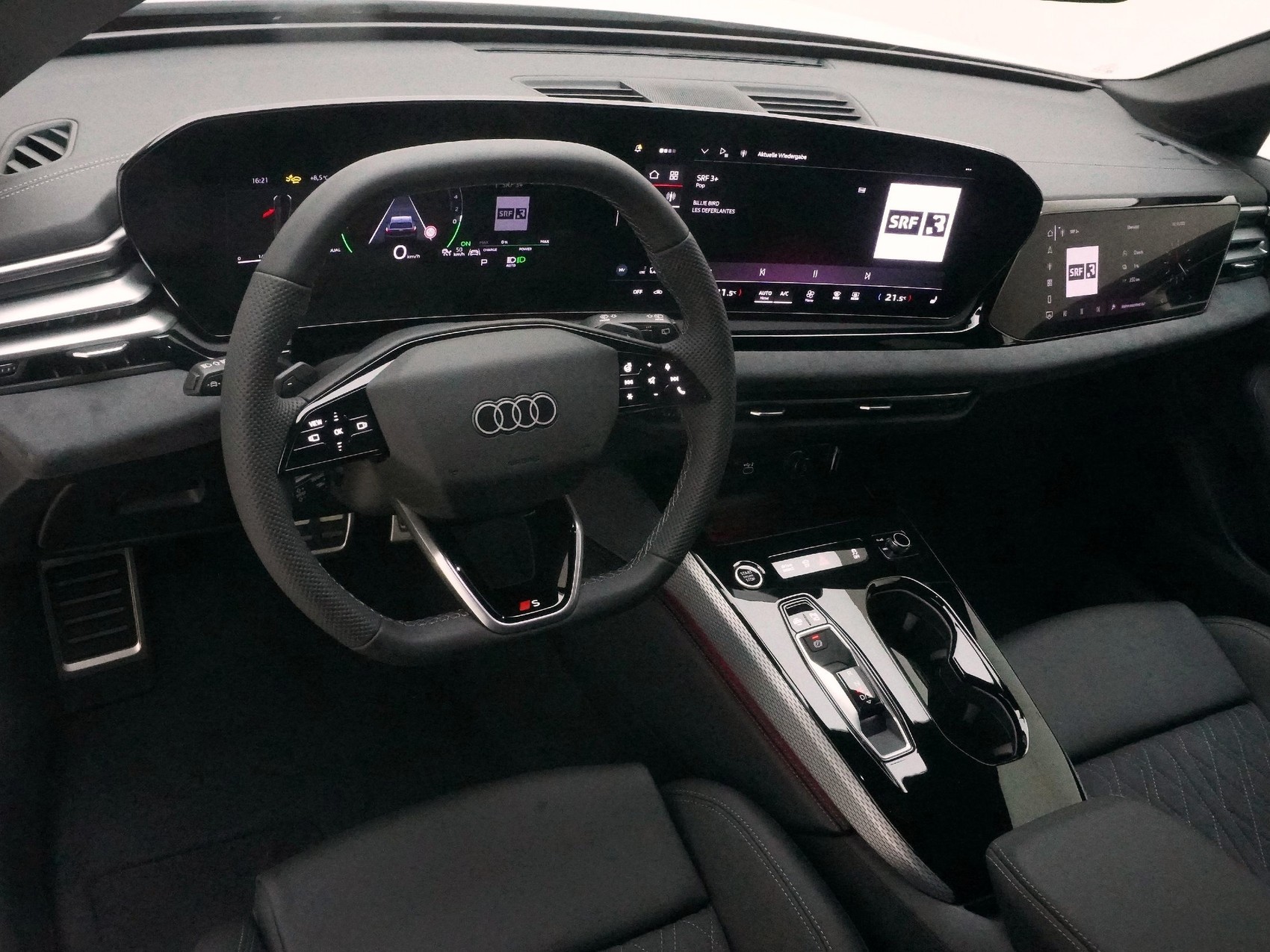 AUDI A5 Avant 2.0 e-hybrid S line quattro S-Tronic-image-10