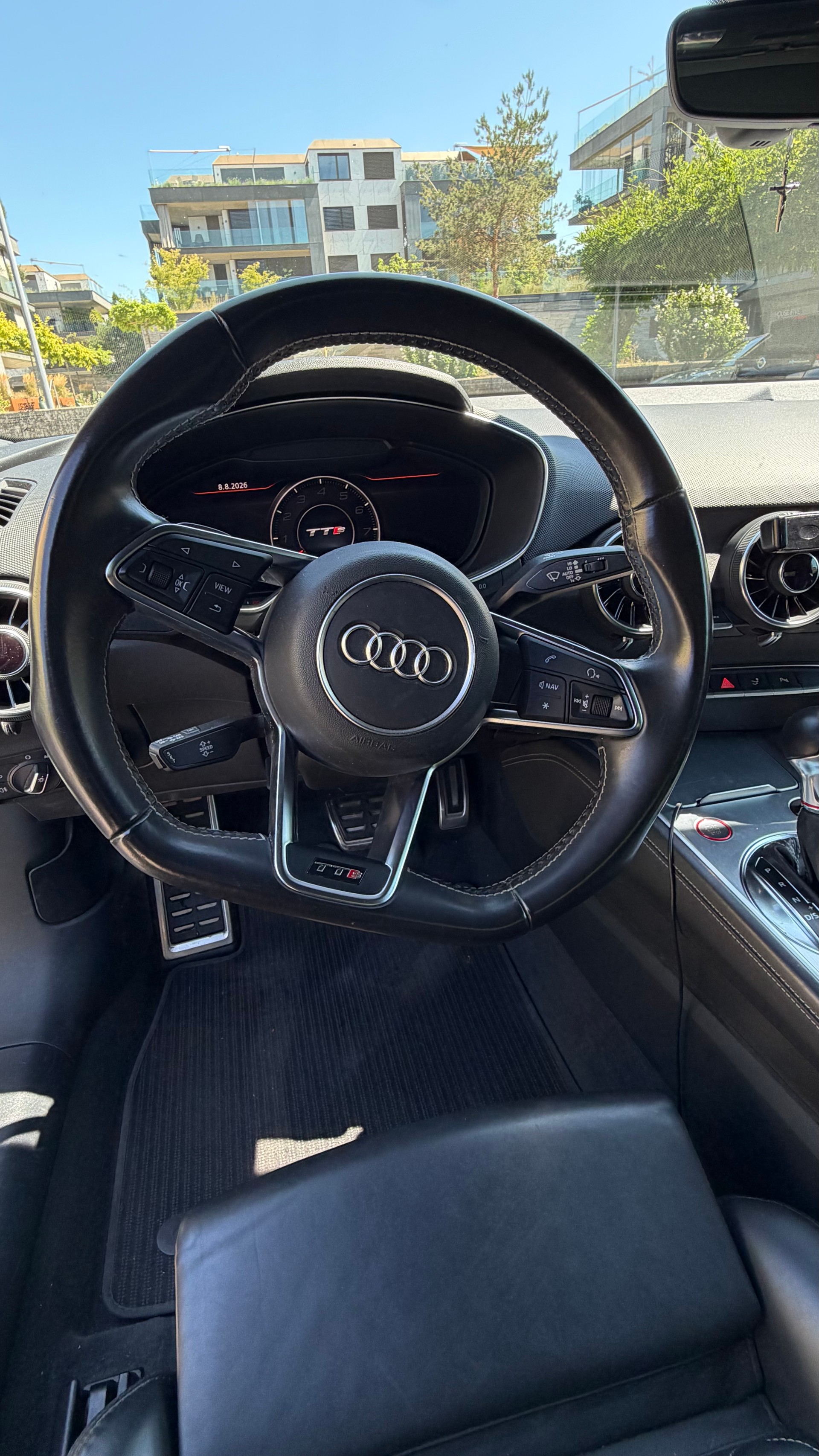 AUDI 2.0 TFSI quattro S-Tronic-image-10