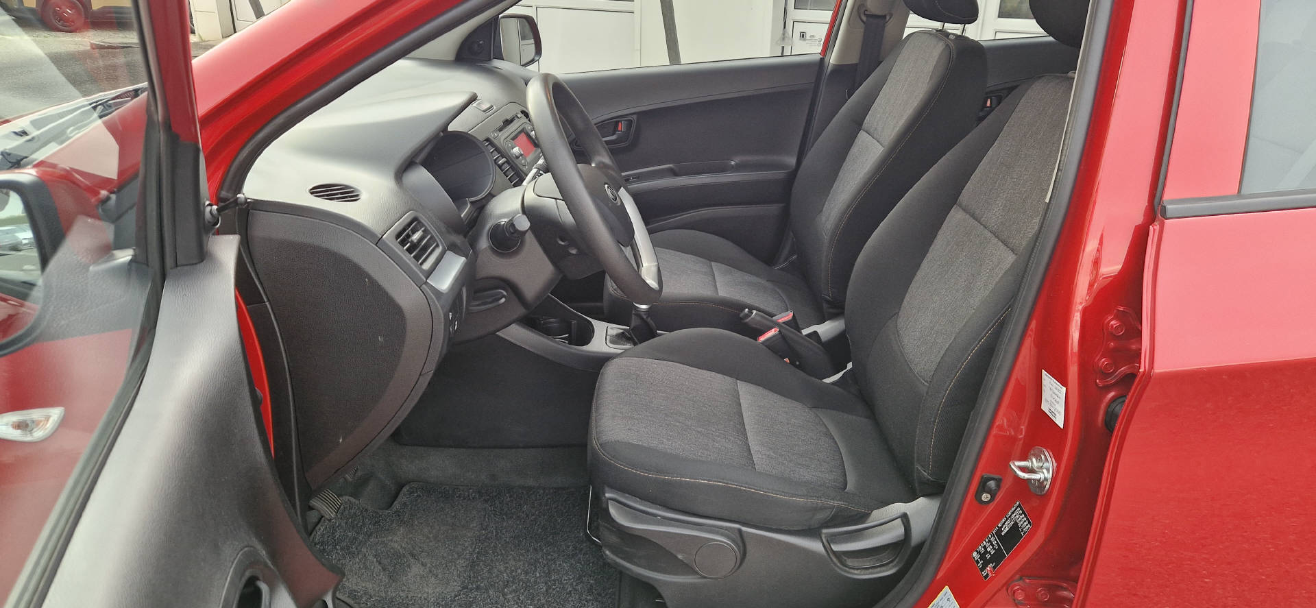 KIA Picanto 1.0 12V Classic-image-3