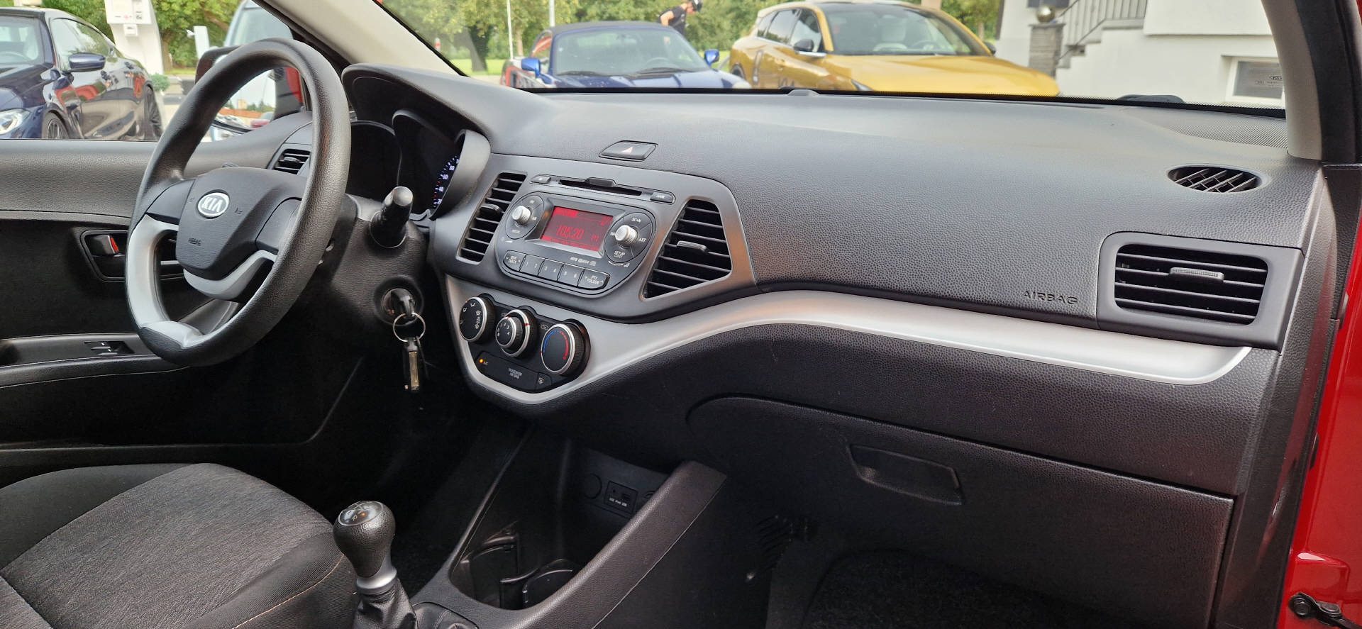 KIA Picanto 1.0 12V Classic-image-14