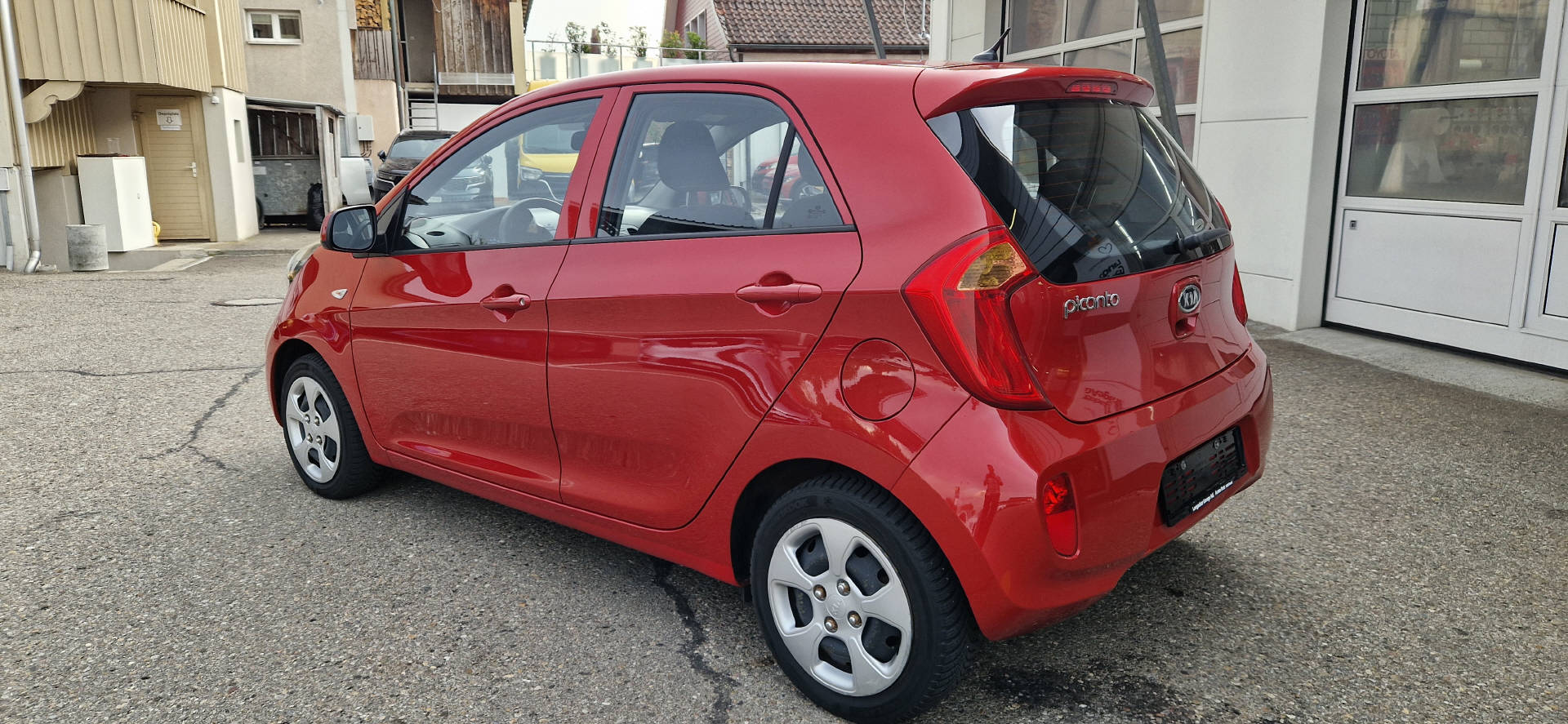 KIA Picanto 1.0 12V Classic-image-10