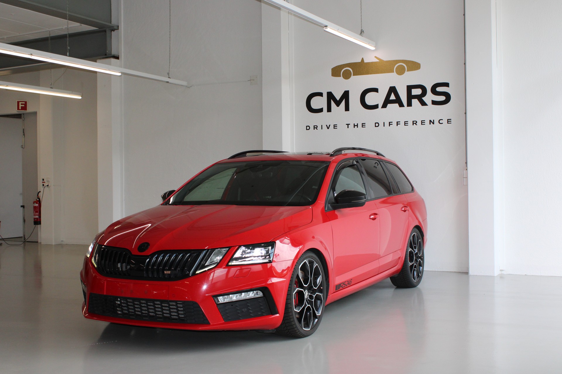 SKODA Octavia Combi 2.0 TSI RS 245 DSG-image-0
