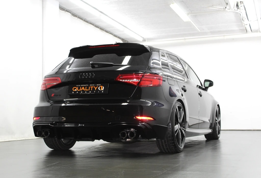 AUDI RS3 Sportback 2.5 TSI quattro S-tronic Black Edition/ Remus-Sportauspuff / Tiefergelegt H&R/ CH-Fahrzeug-image-6