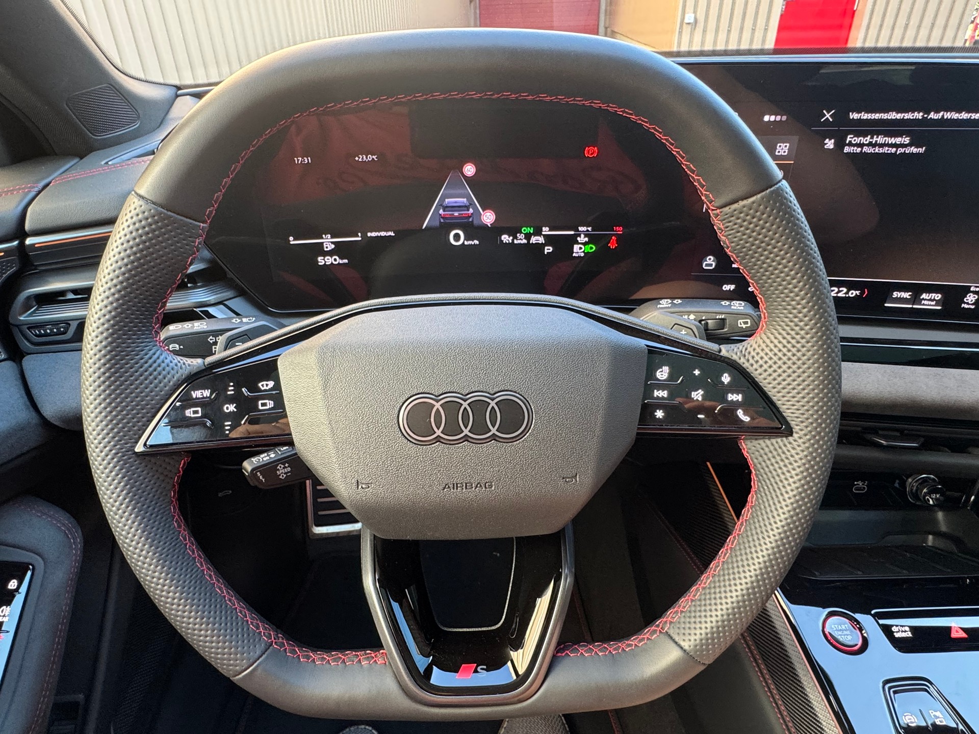 AUDI A6 Avant TFSI quattro 270 kW S tronic*Luftfederung*Panoramadach*Allradlenkung*5 Jahre Garantie*-image-12