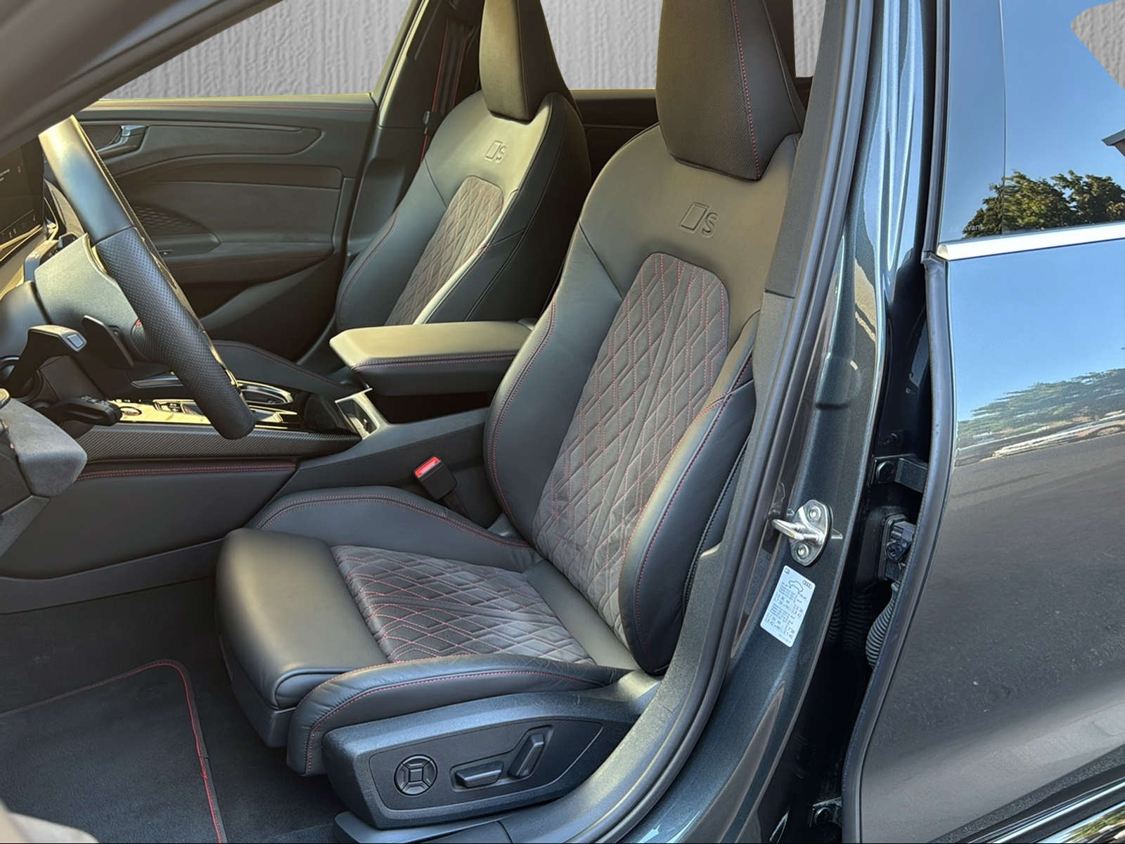 AUDI A6 Avant TFSI quattro 270 kW S tronic*Luftfederung*Panoramadach*Allradlenkung*5 Jahre Garantie*-image-7