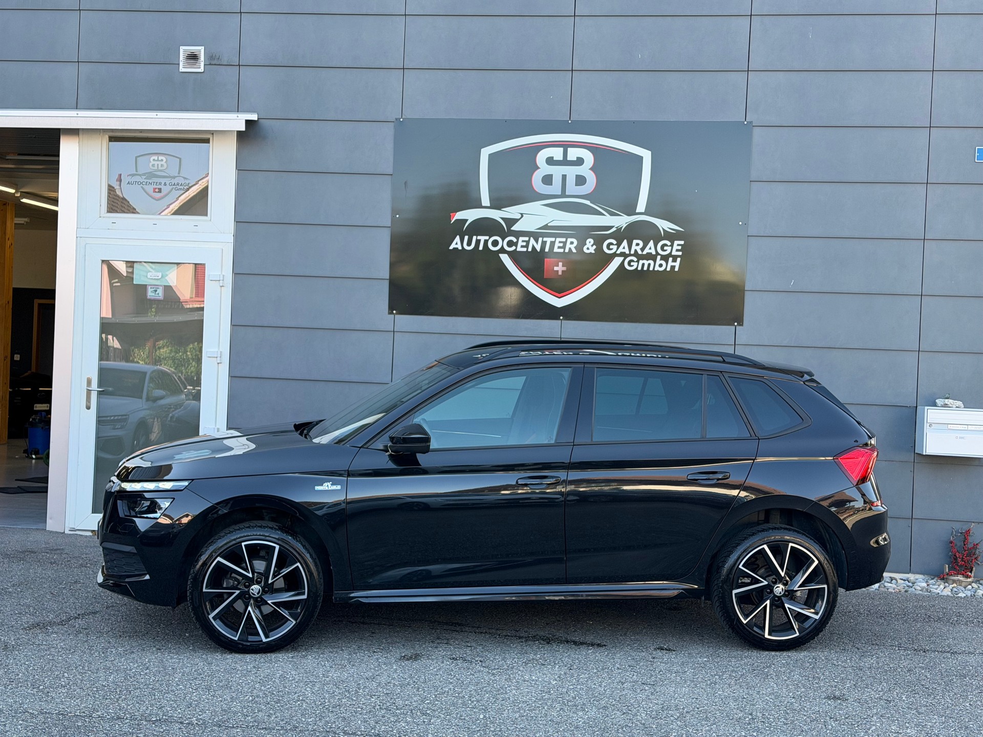 SKODA Kamiq 1.5 TSI ACT Monte Carlo DSG-image-3