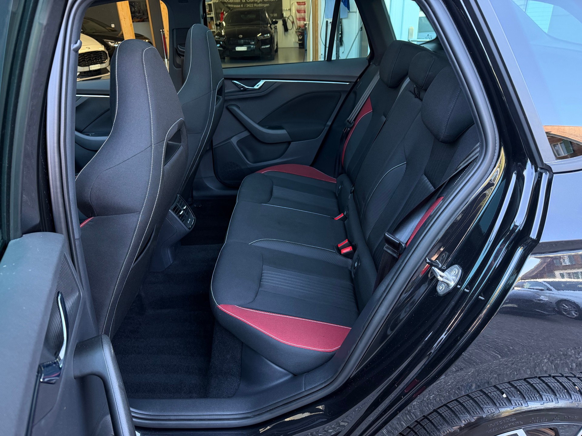 SKODA Kamiq 1.5 TSI ACT Monte Carlo DSG-image-12