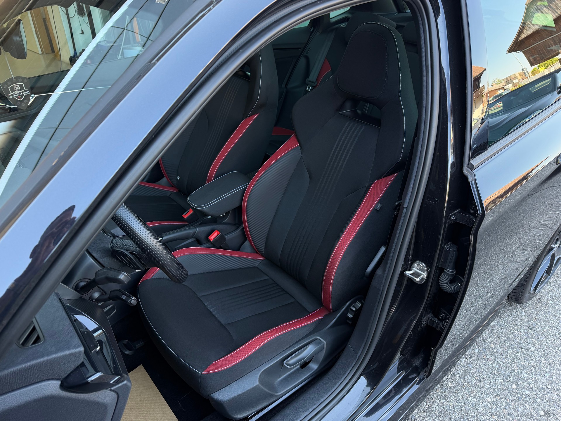 SKODA Kamiq 1.5 TSI ACT Monte Carlo DSG-image-10