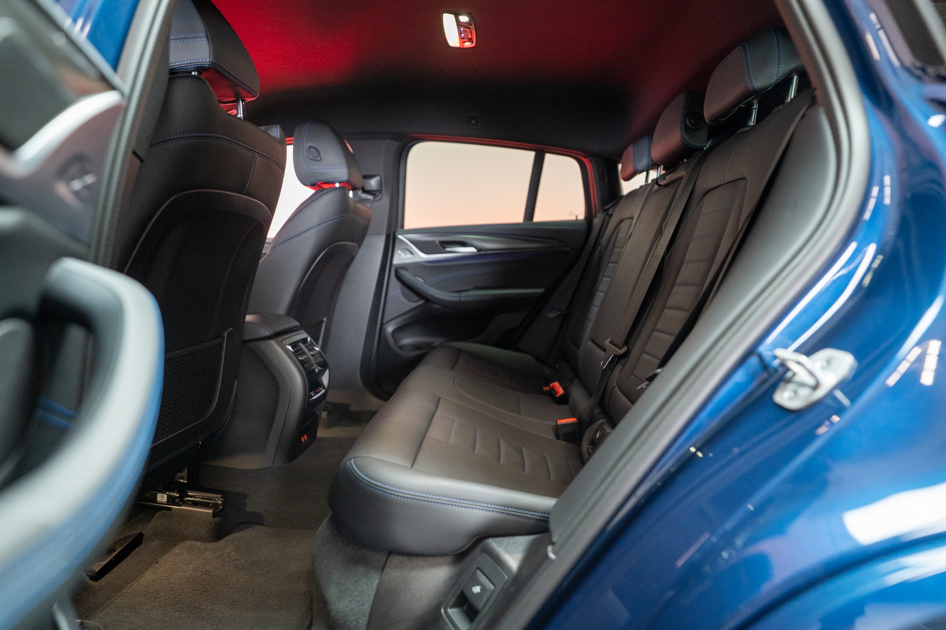 BMW X4 M40d / Rückfahrkamera / HeadUp / AHK-image-14