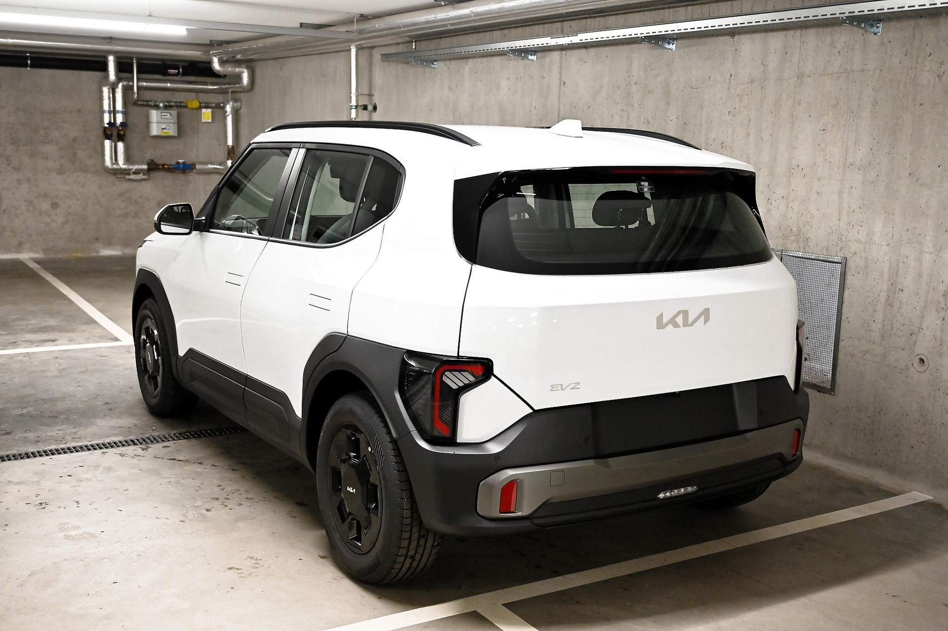 KIA EV2 61 kWh Air-image-12