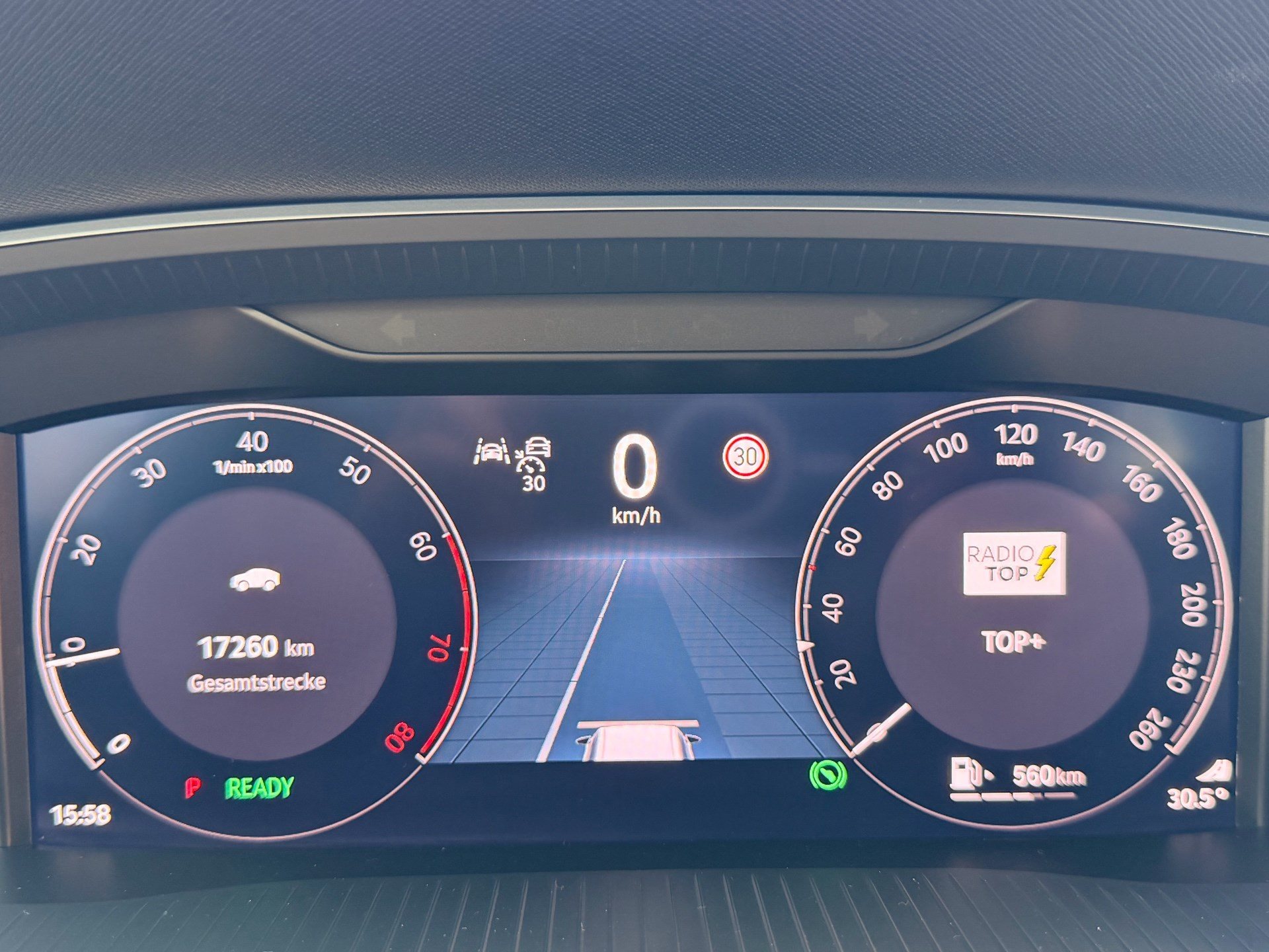 SKODA Octavia Combi 1.5 TSI mHEV 150PS Selection *** ANHÄNGERKUPPLUNG SCHWENKBAR ***-image-10