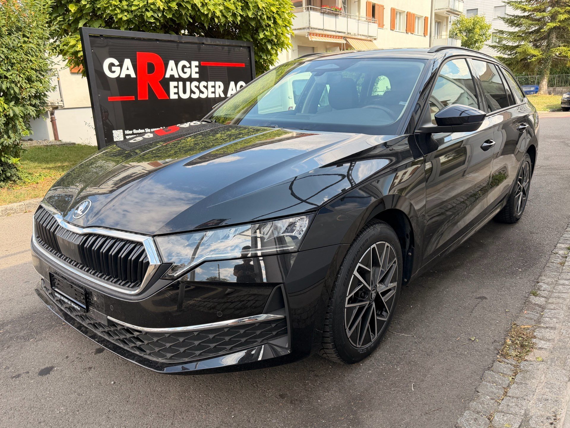 SKODA Octavia Combi 1.5 TSI mHEV 150PS Selection *** ANHÄNGERKUPPLUNG SCHWENKBAR ***