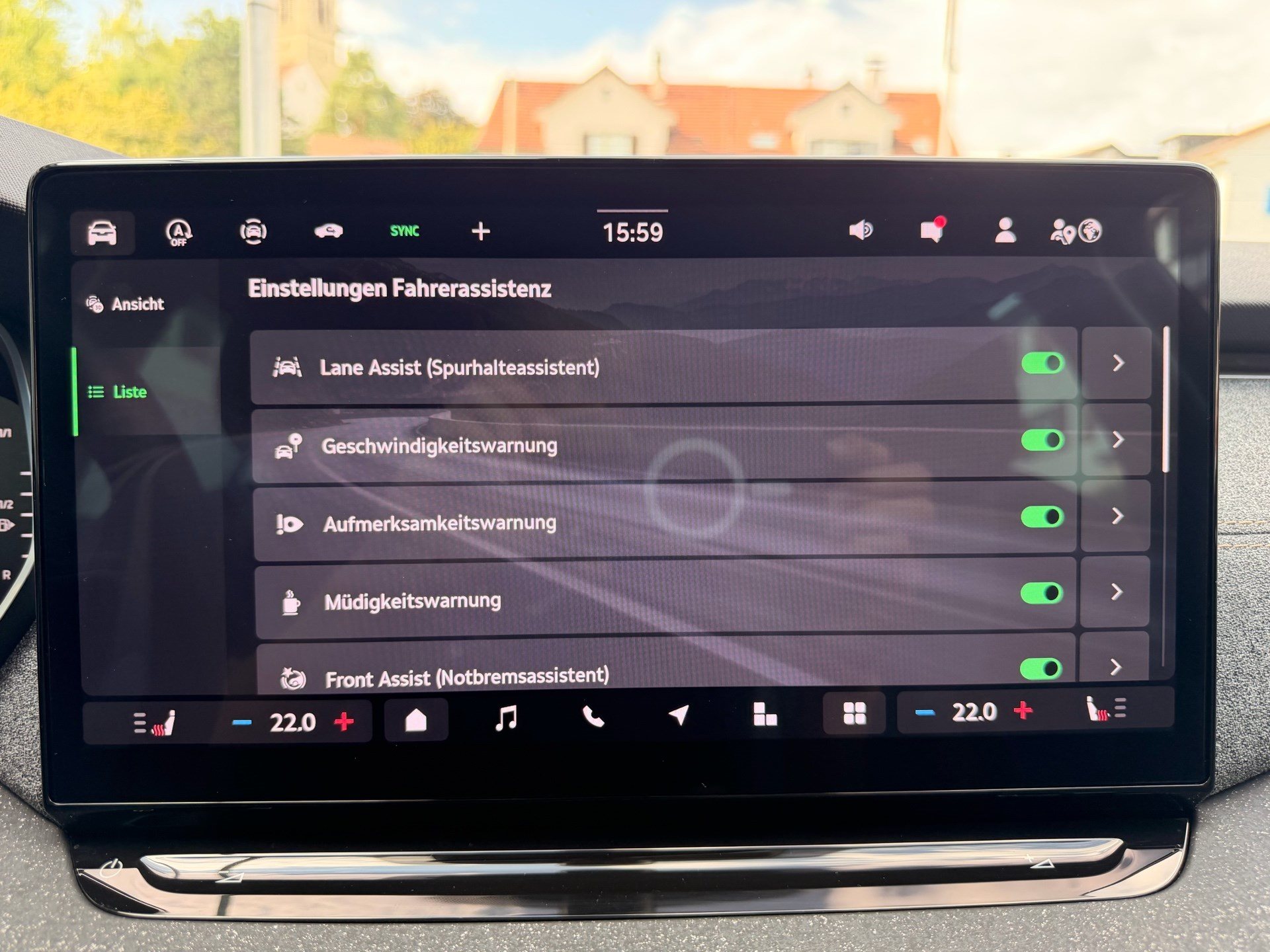 SKODA Octavia Combi 1.5 TSI mHEV 150PS Selection *** ANHÄNGERKUPPLUNG SCHWENKBAR ***-image-16