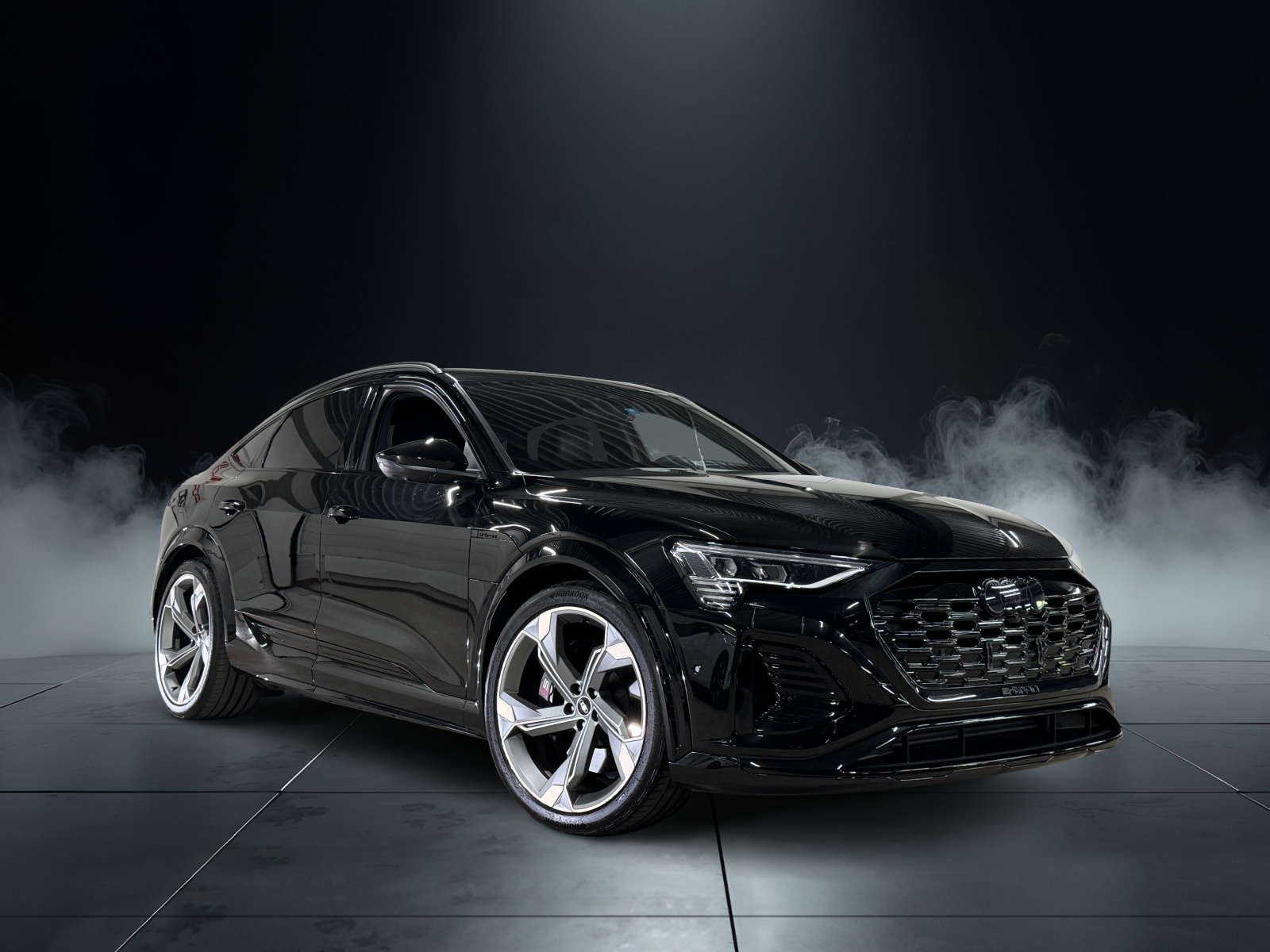 AUDI SQ8 Sportback e-tron quattro 114kWh / 503PS-image-2