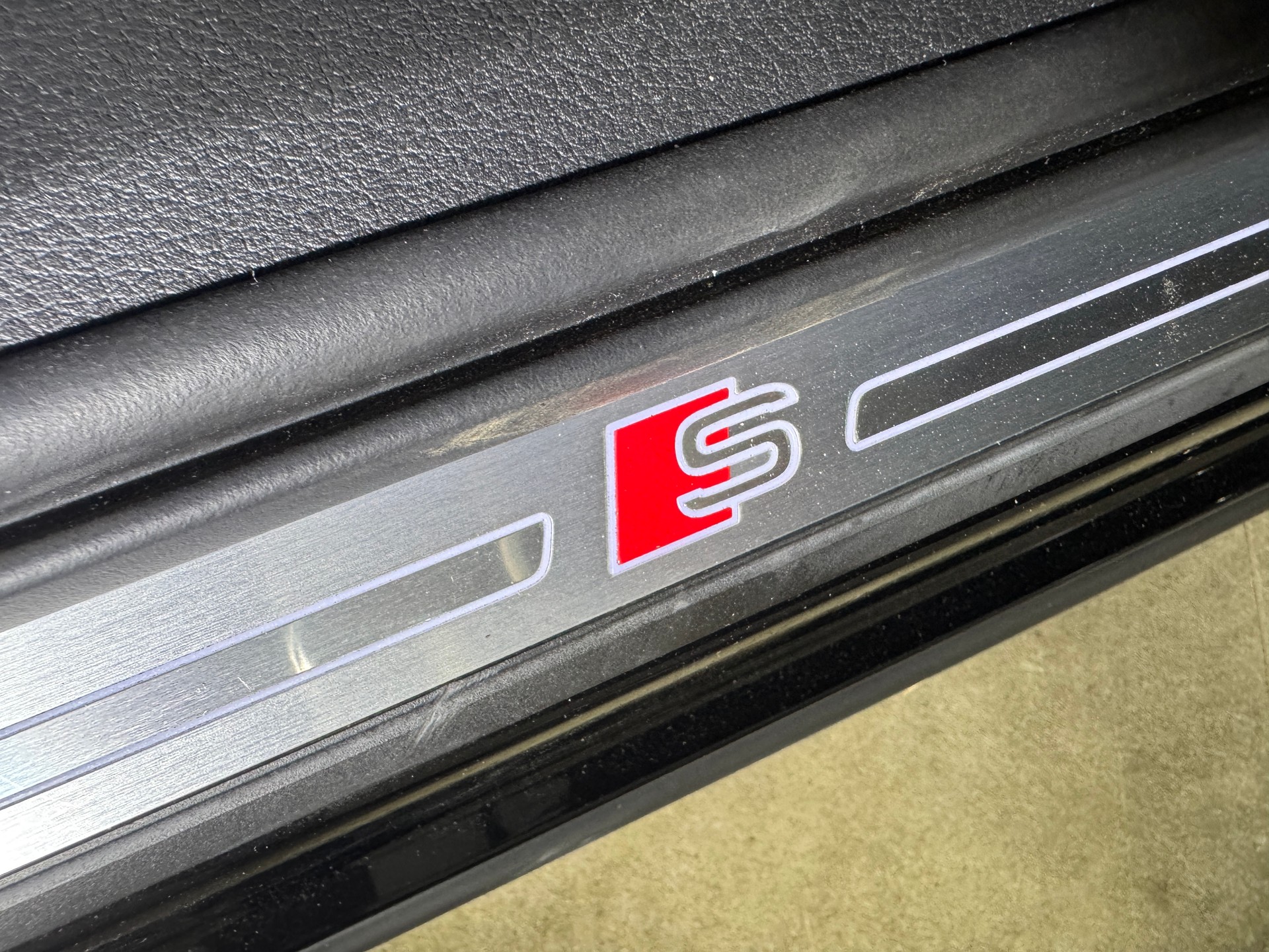 AUDI SQ8 Sportback e-tron quattro 114kWh / 503PS-image-9