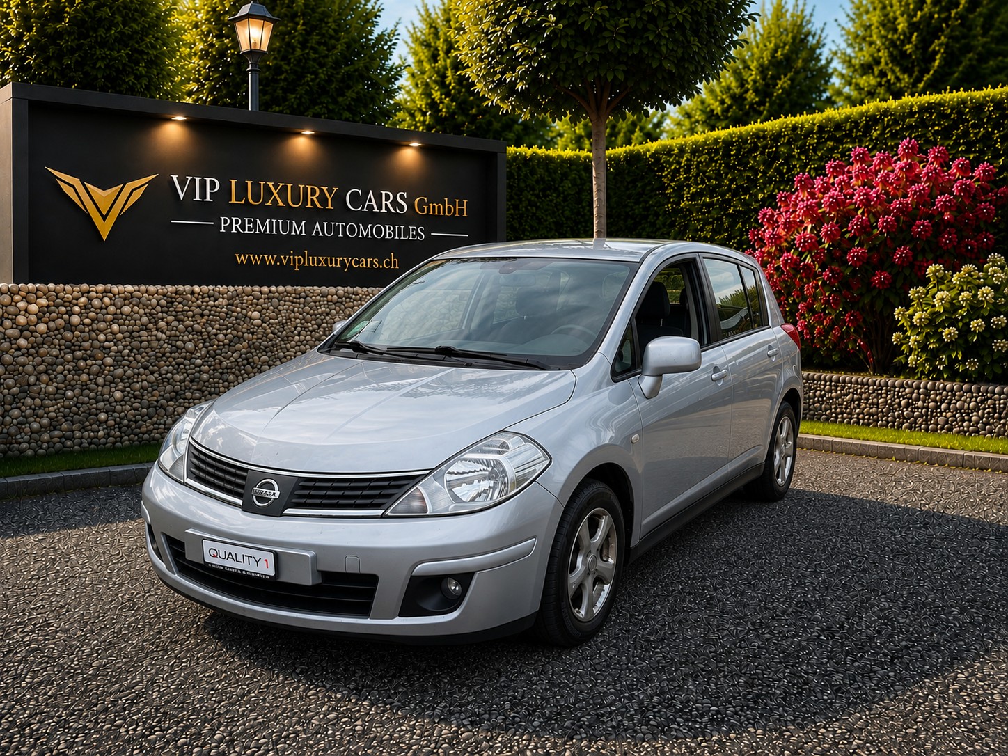 NISSAN Tiida 1.8 tekna-image-0