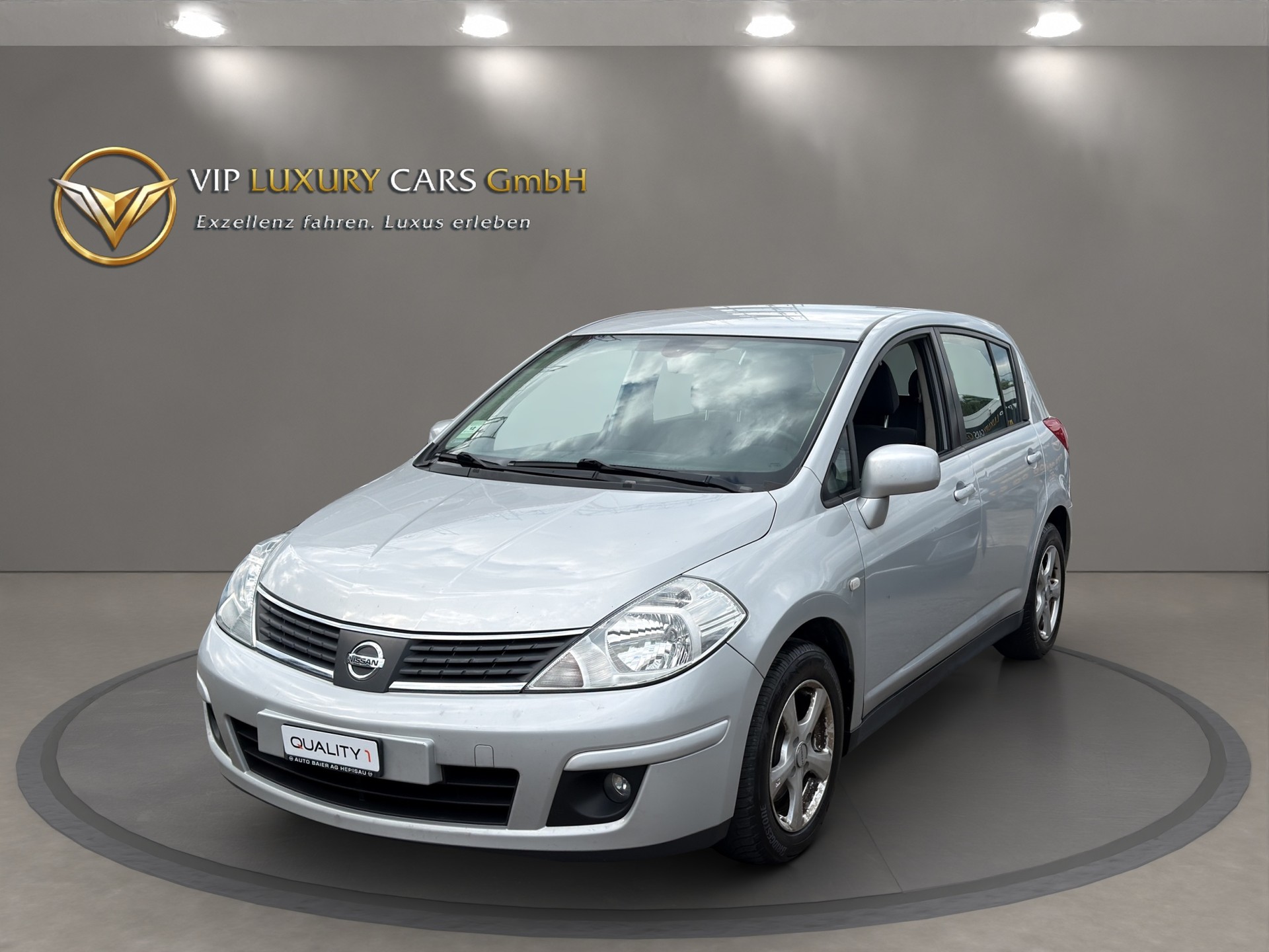 NISSAN Tiida 1.8 tekna-image-1
