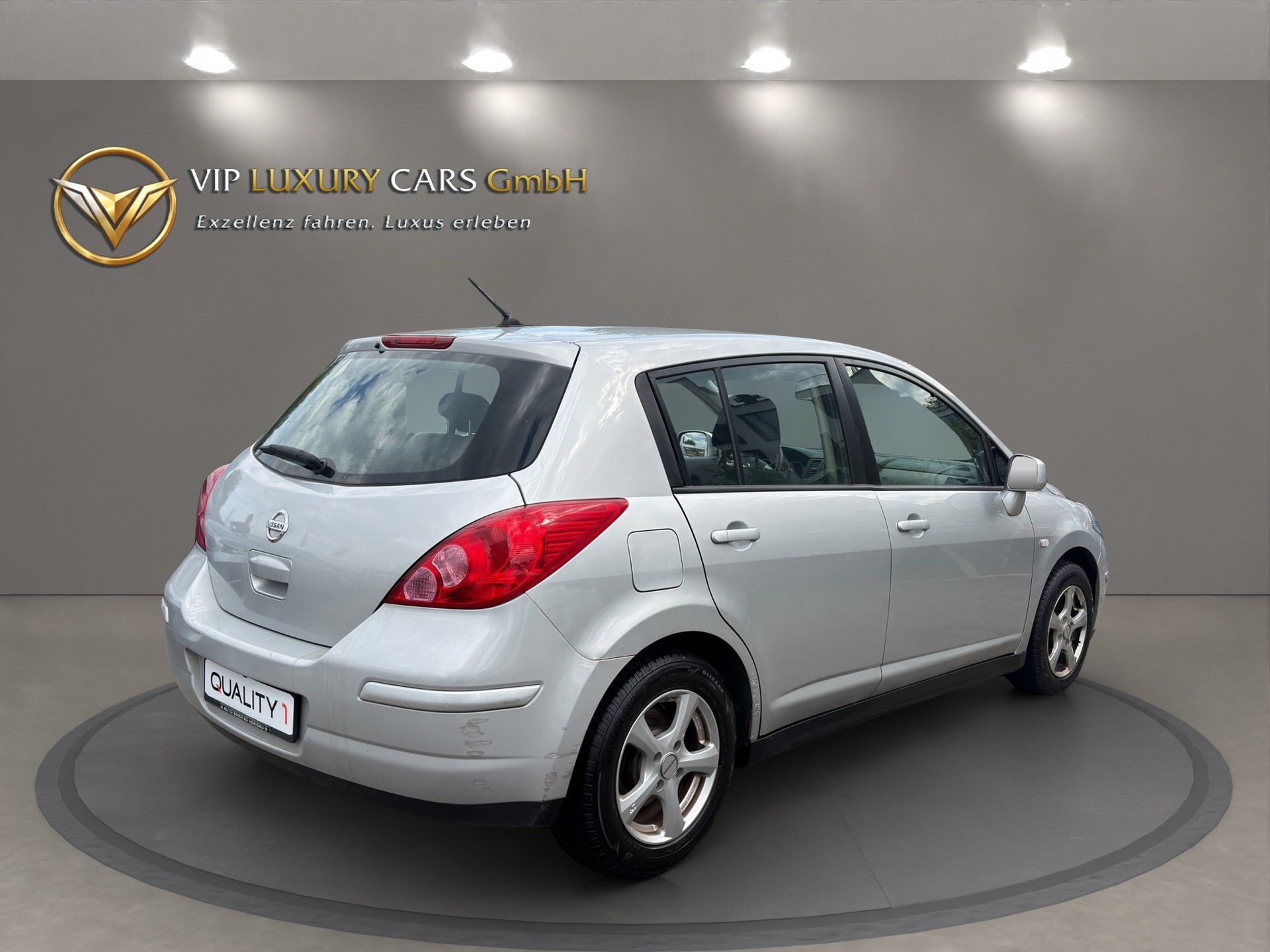 NISSAN Tiida 1.8 tekna-image-5