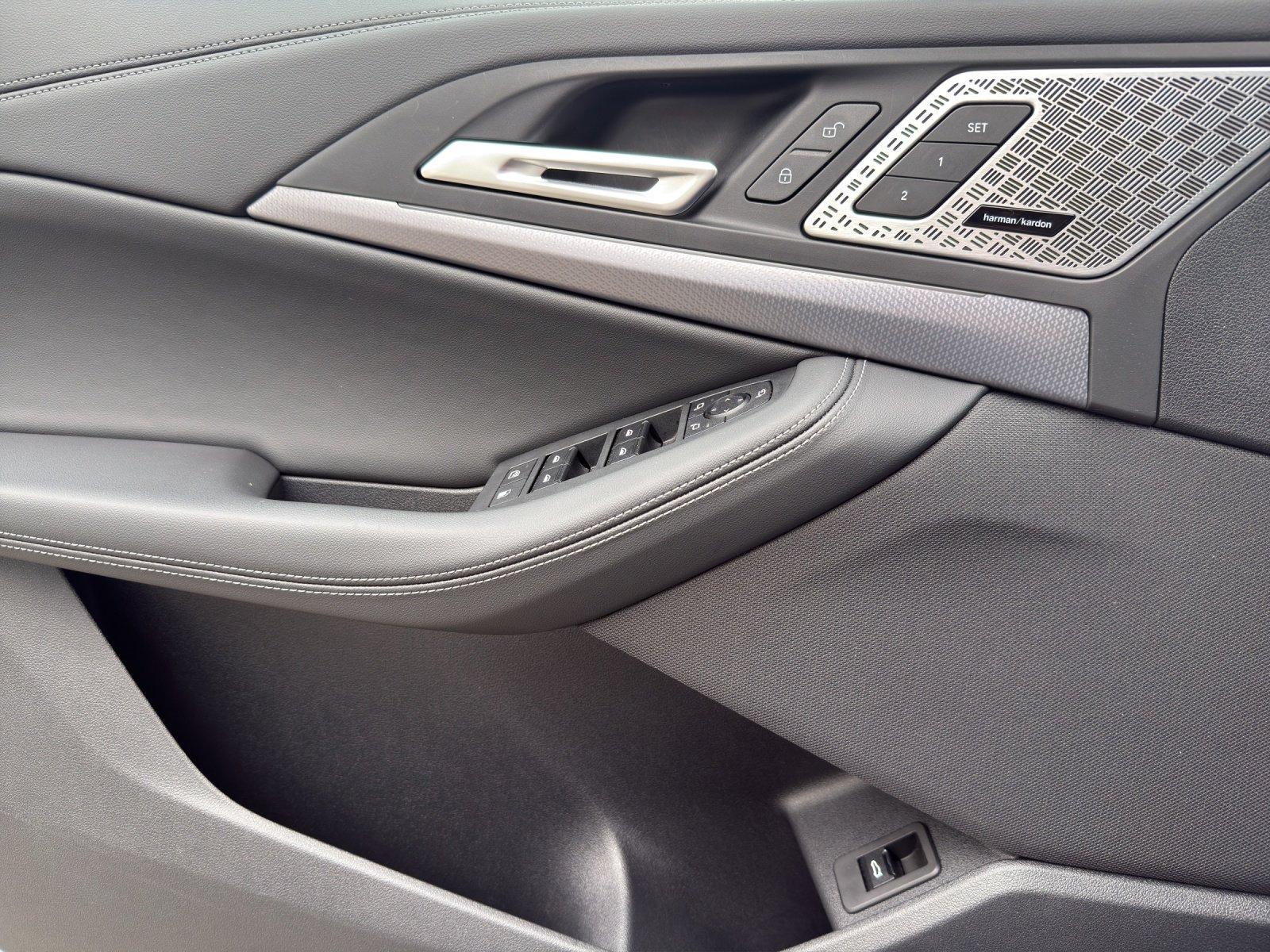 BMW 225e xDrive Active Tourer M Sport-image-14