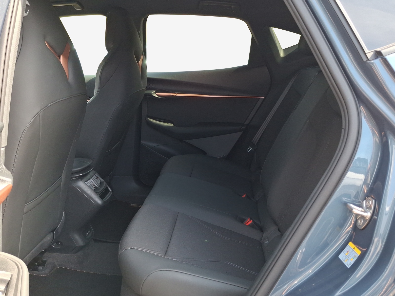 CUPRA Tavascan Type 8 77 kWh VZ-image-11