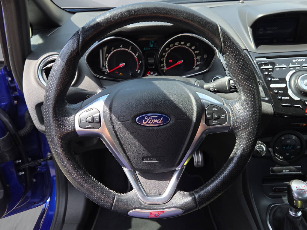 FORD Fiesta 1.6 EcoB ST-2-image-7