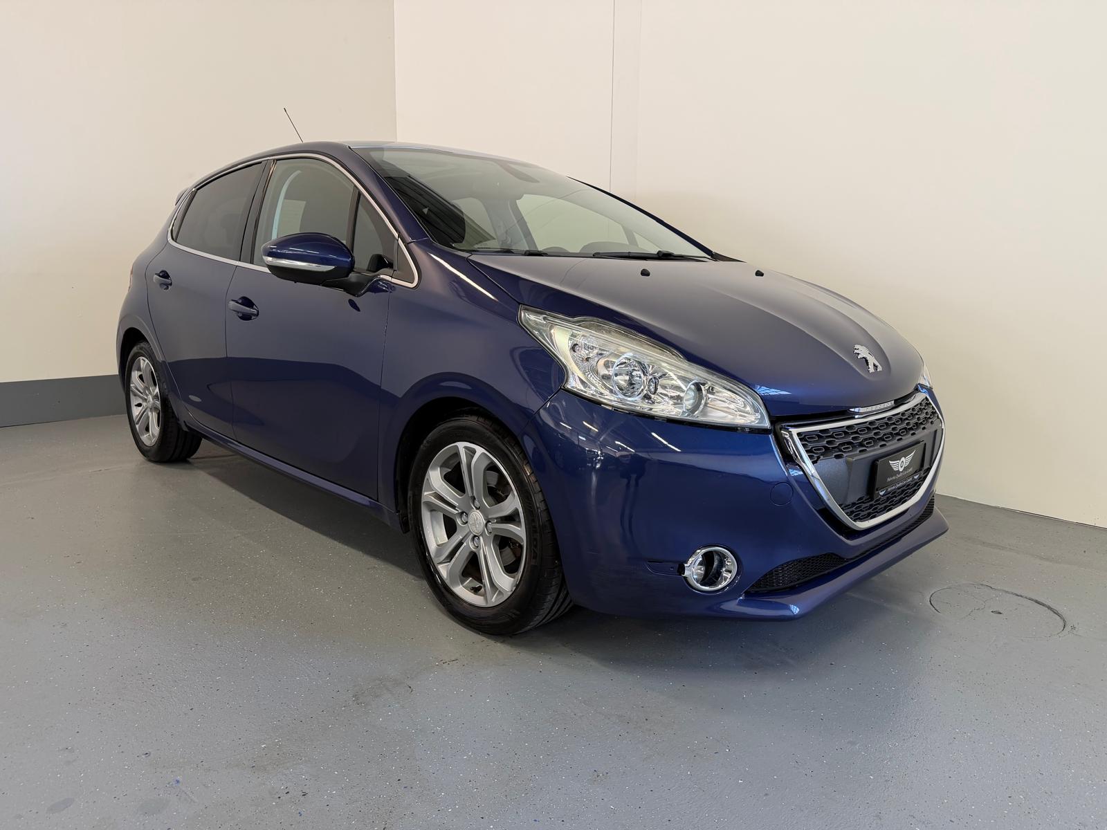 PEUGEOT 208 1.6 VTI Allure-image-2