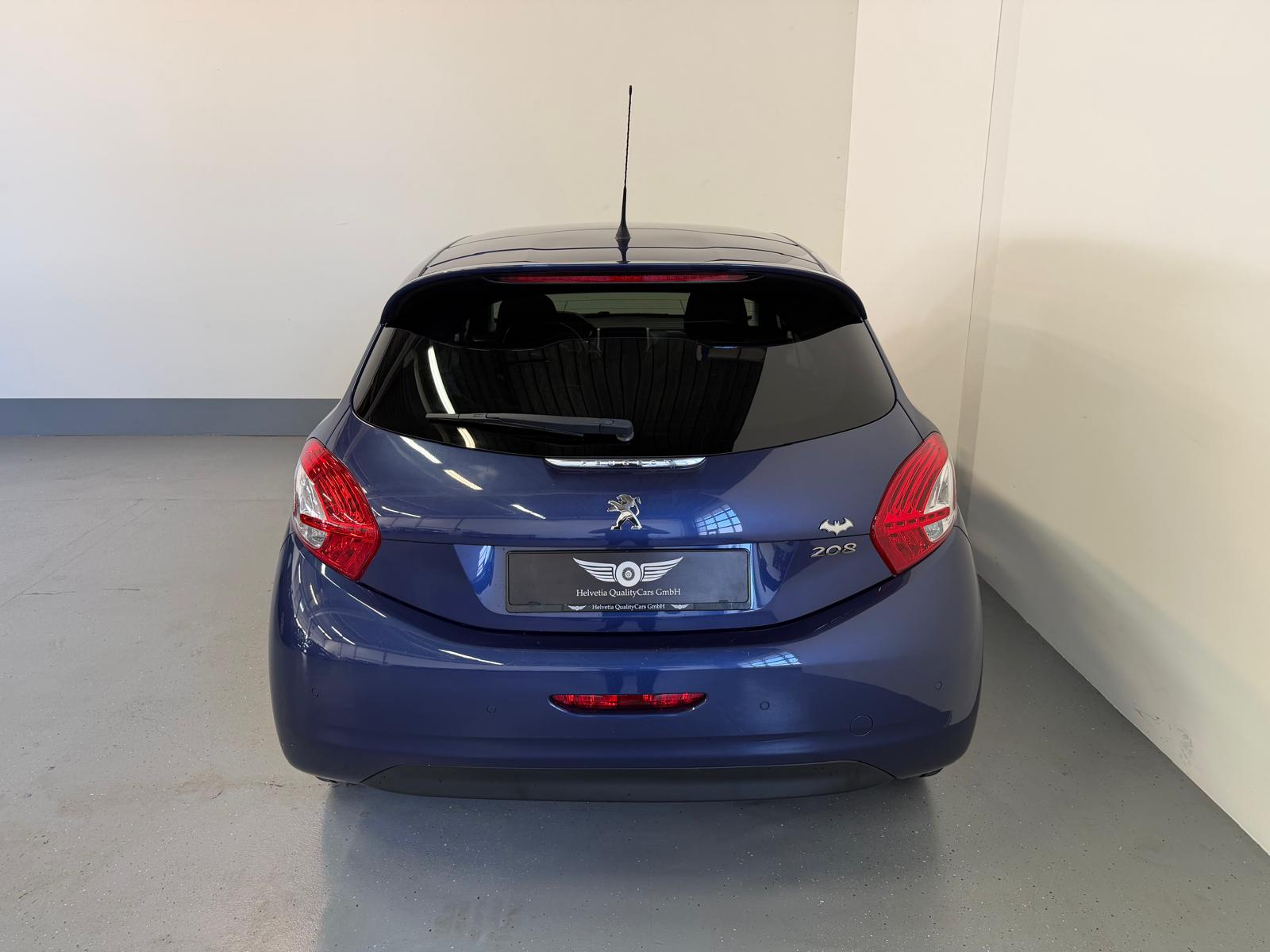 PEUGEOT 208 1.6 VTI Allure-image-10