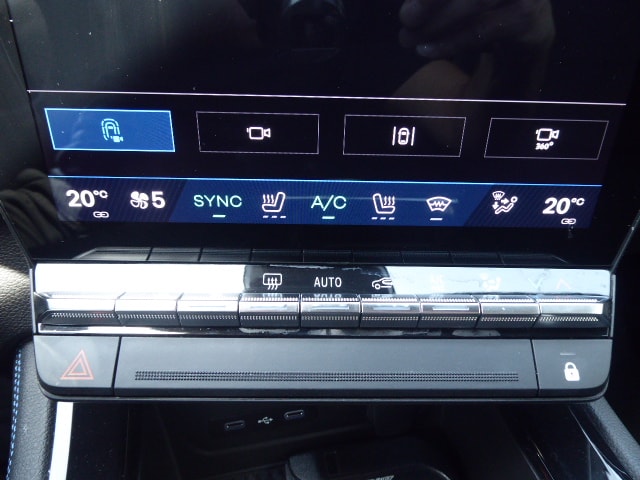 RENAULT Austral 1.2 HEV 200 Techno Esprit Alpine A-image-9