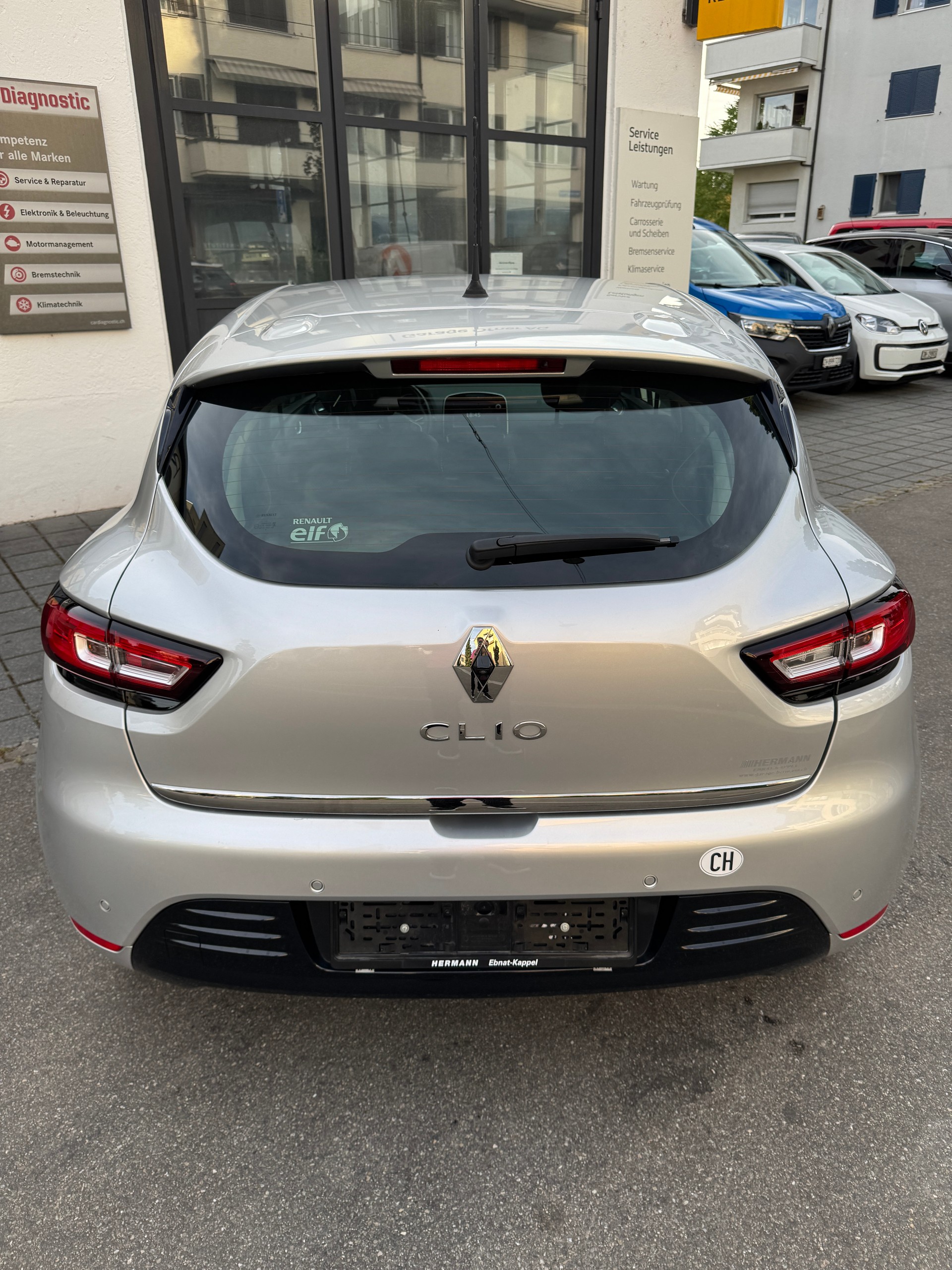 RENAULT Clio 1.2 16V T Intens EDC-image-7