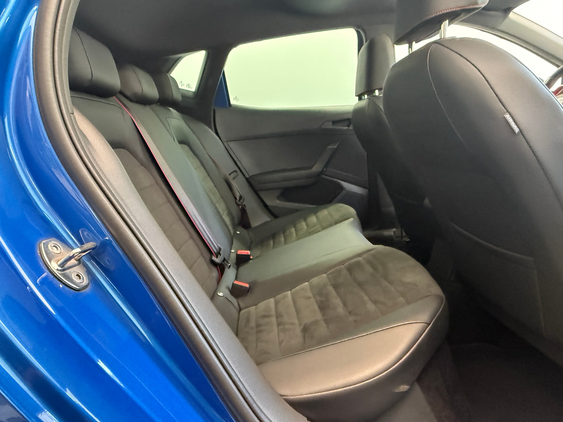 SEAT Ibiza 1.5 EcoTSI FR DSG Ab 295.- pro Monat Panoramadach-image-12