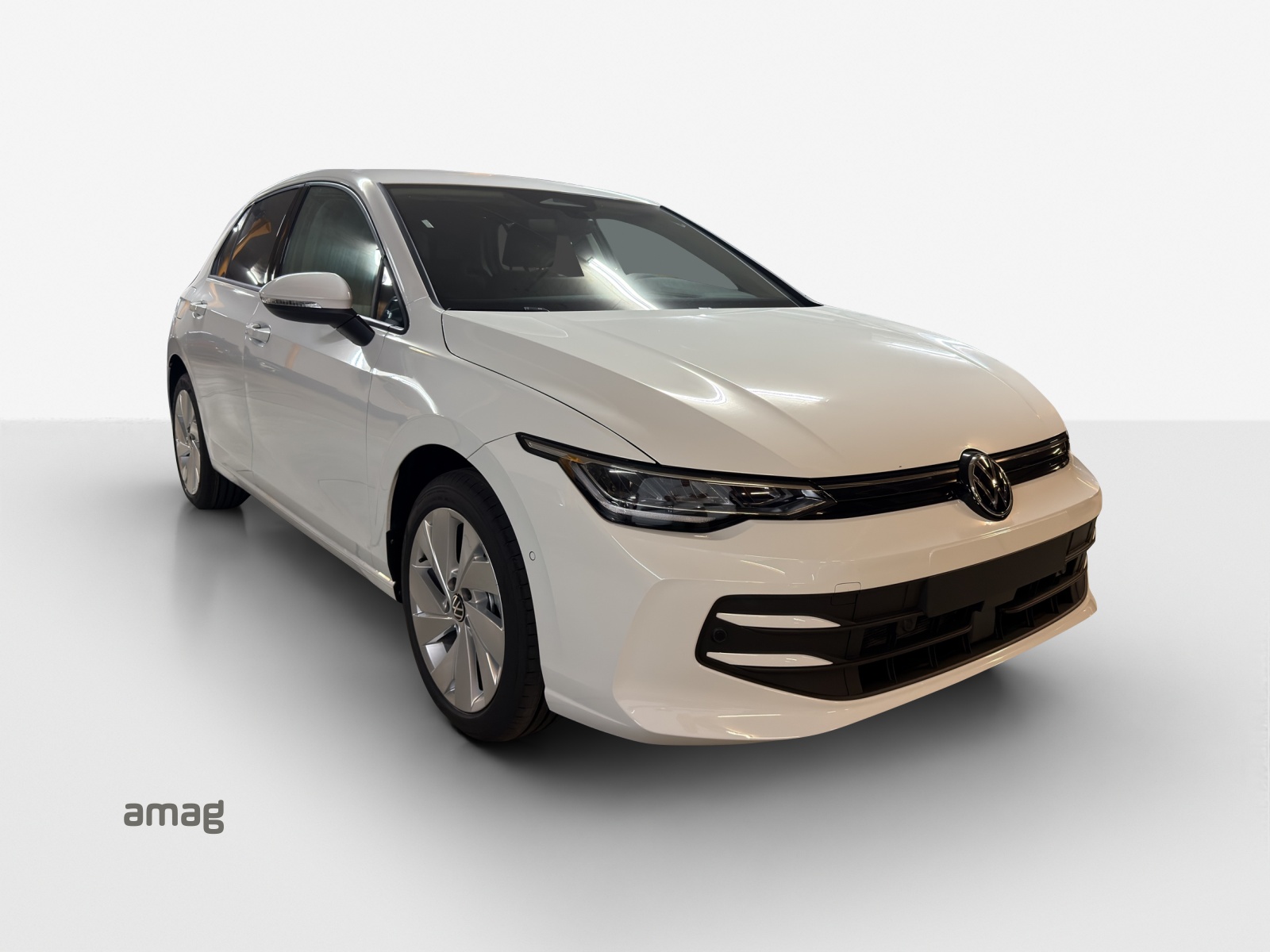 VW Golf 1.5 e TSI mHEV United DSG-image-5