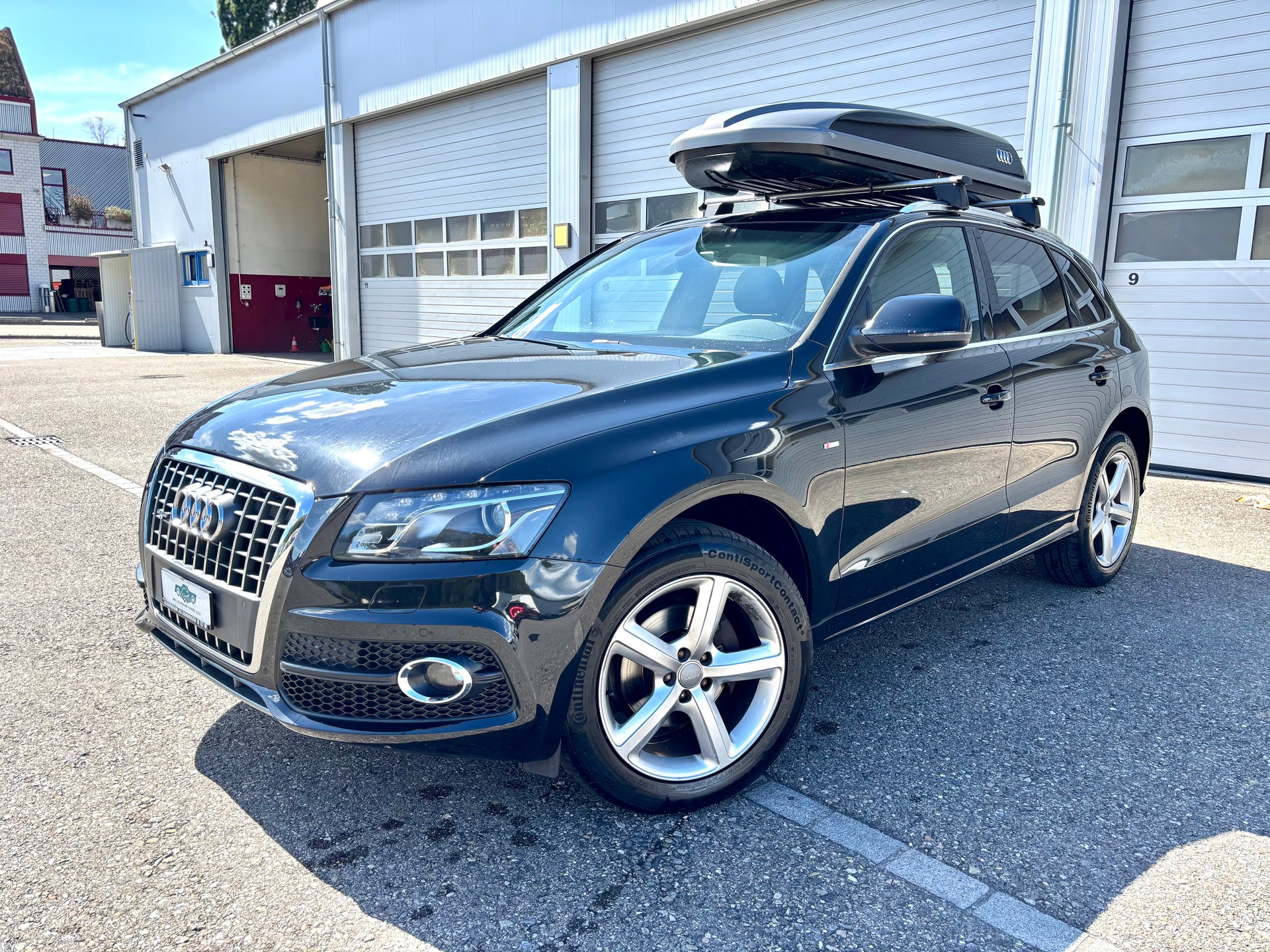 AUDI Q5 2.0 TDI quattro S-tronic-image-0