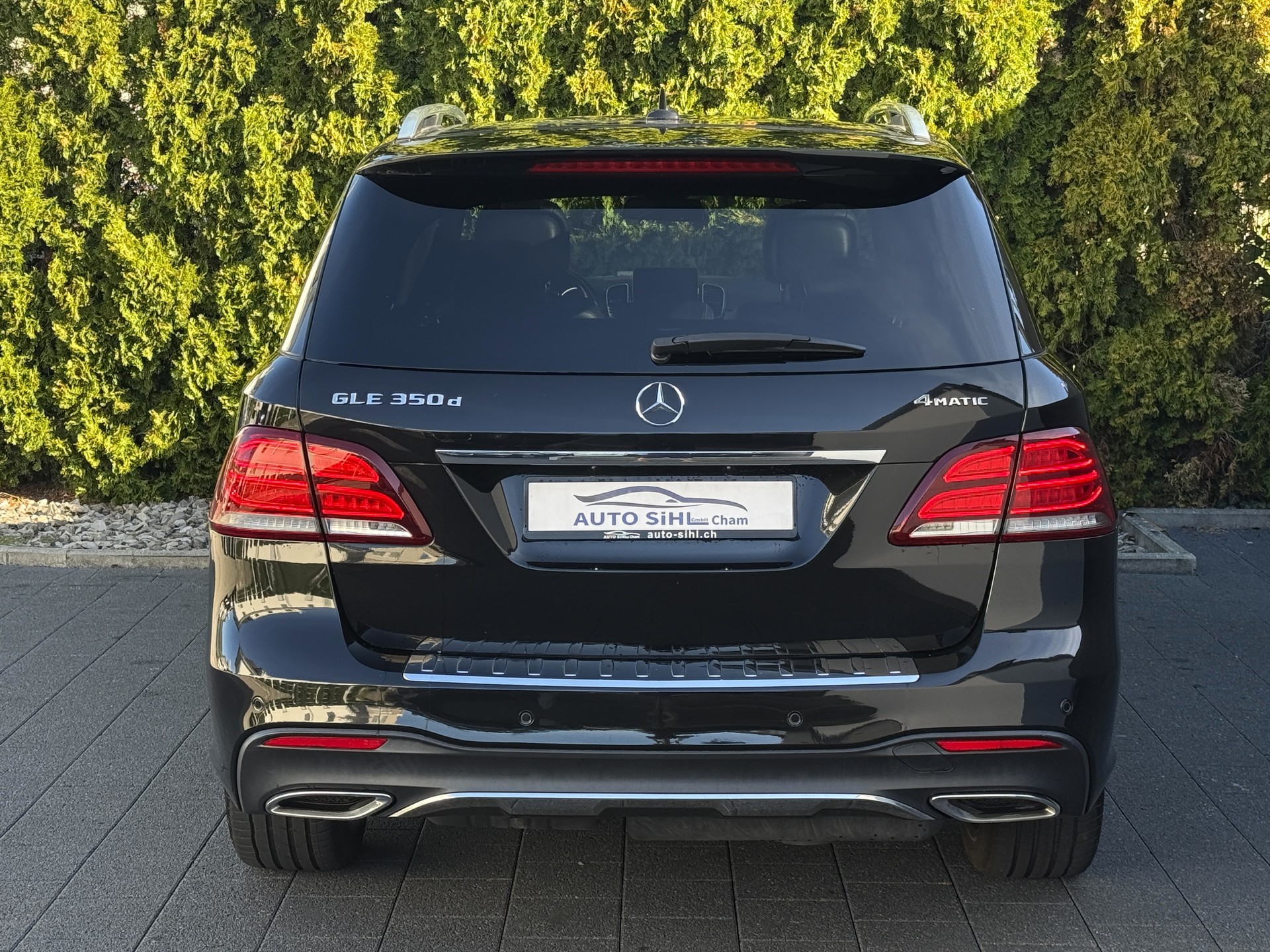 MERCEDES-BENZ GLE 350 d 4Matic 9G-Tronic / Gratis Service-image-12